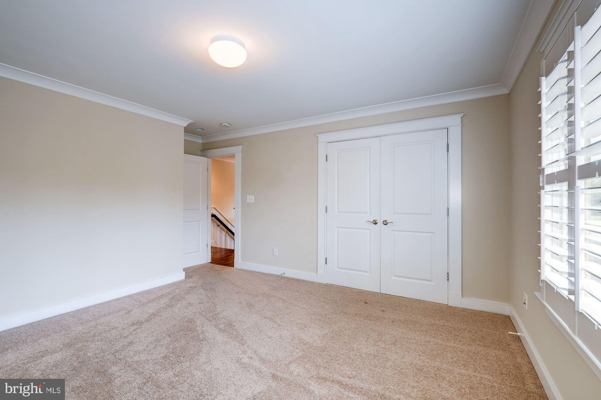 STONELEIGH - Residential