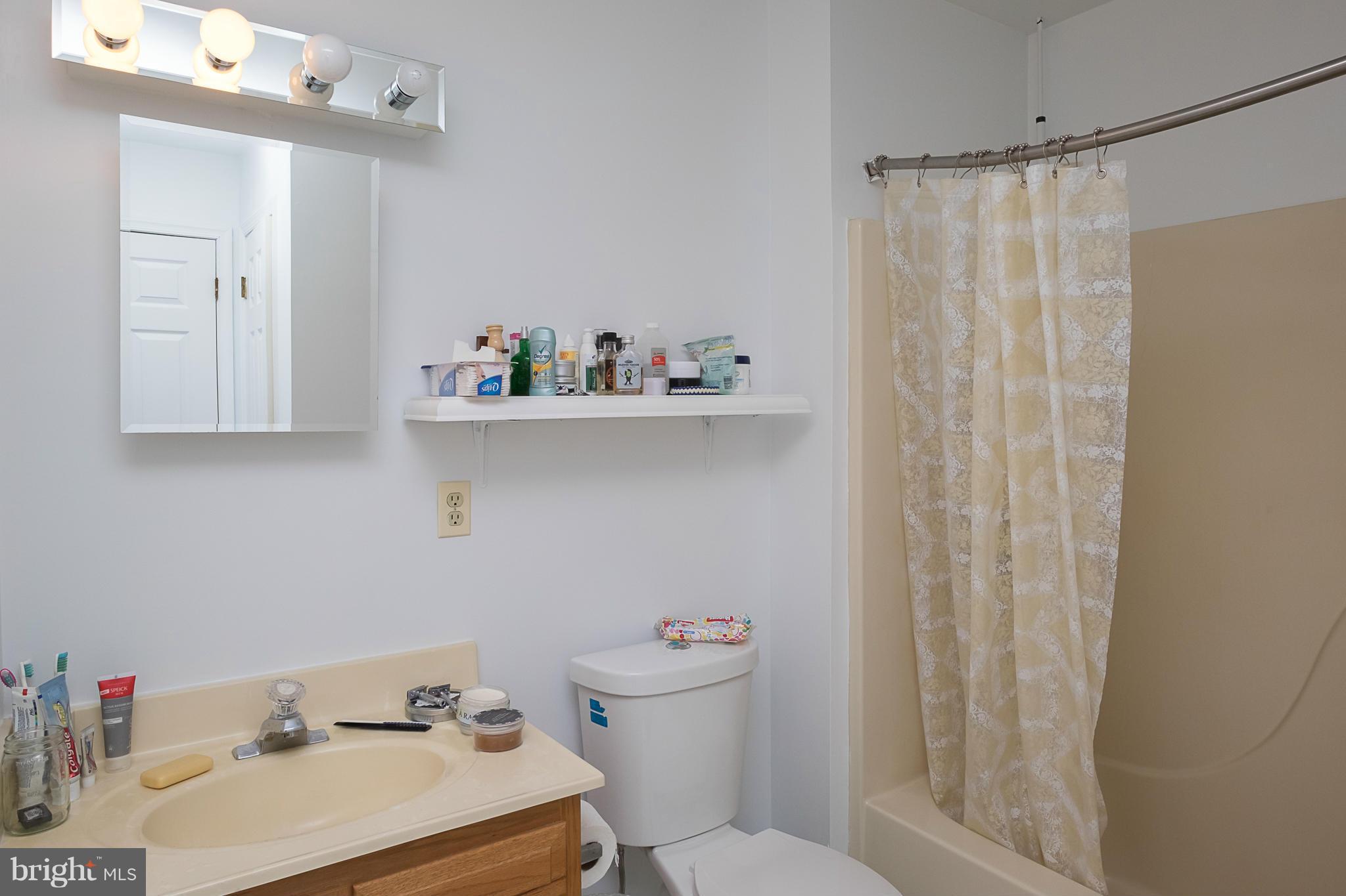 BEVERLEY BEACH - Residential Lease