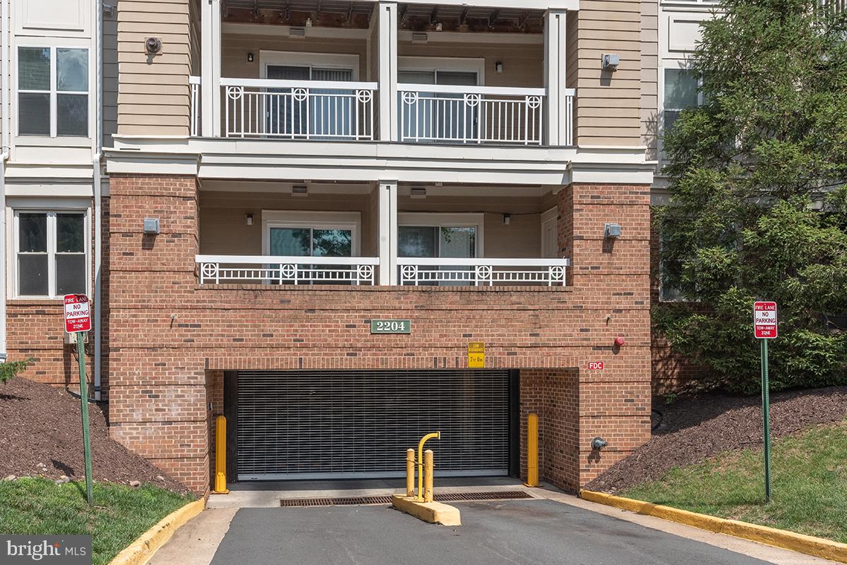 2204 WESTCOURT LANE 317