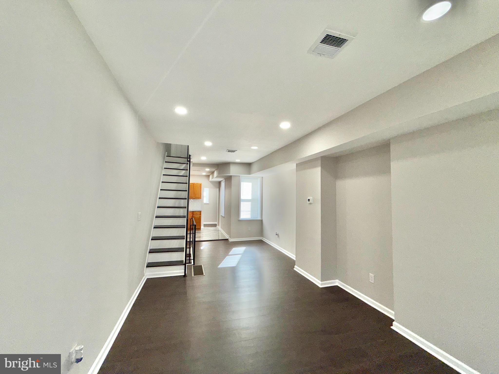 PHILADELPHIA - Residential