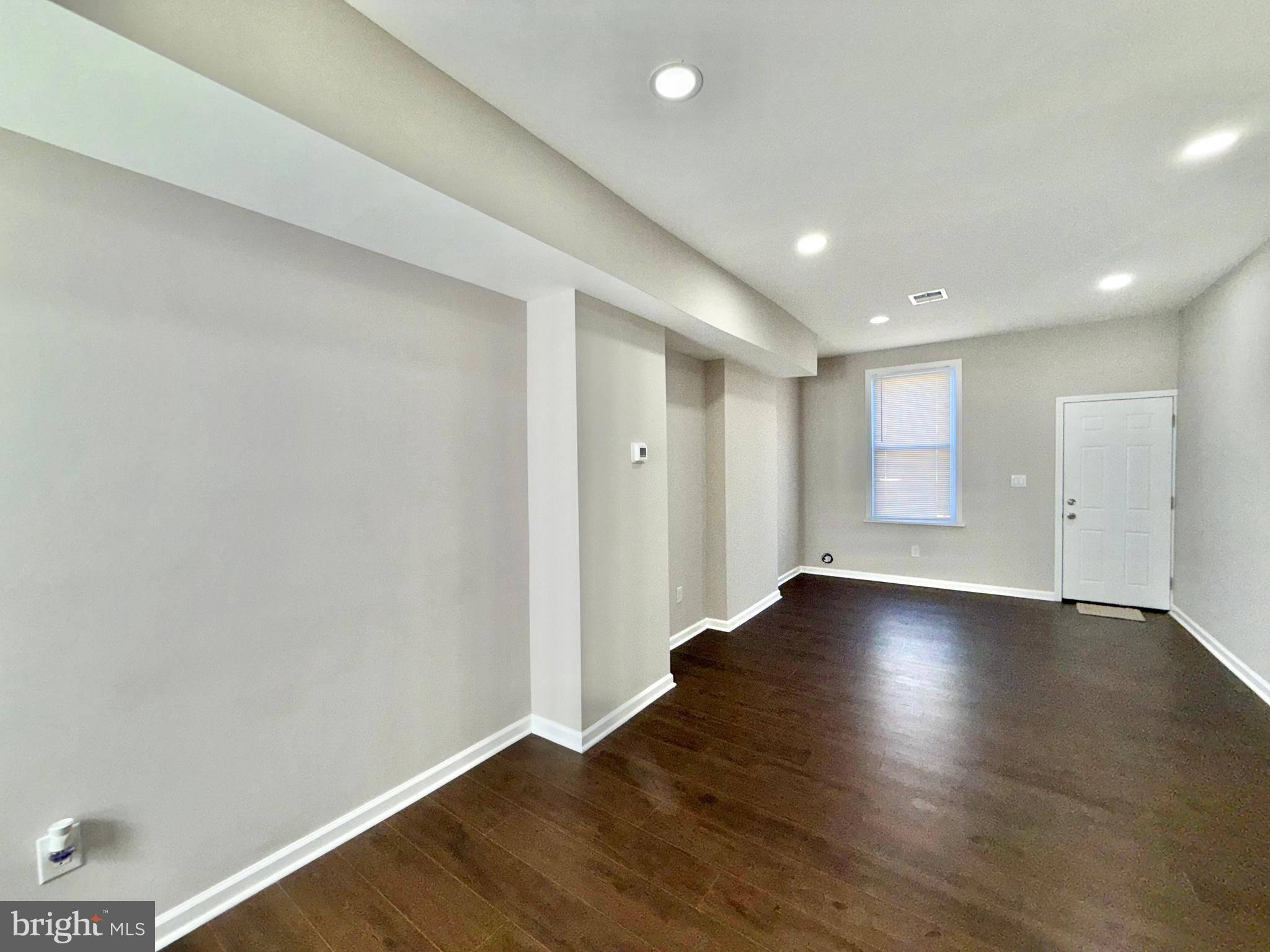 PHILADELPHIA - Residential