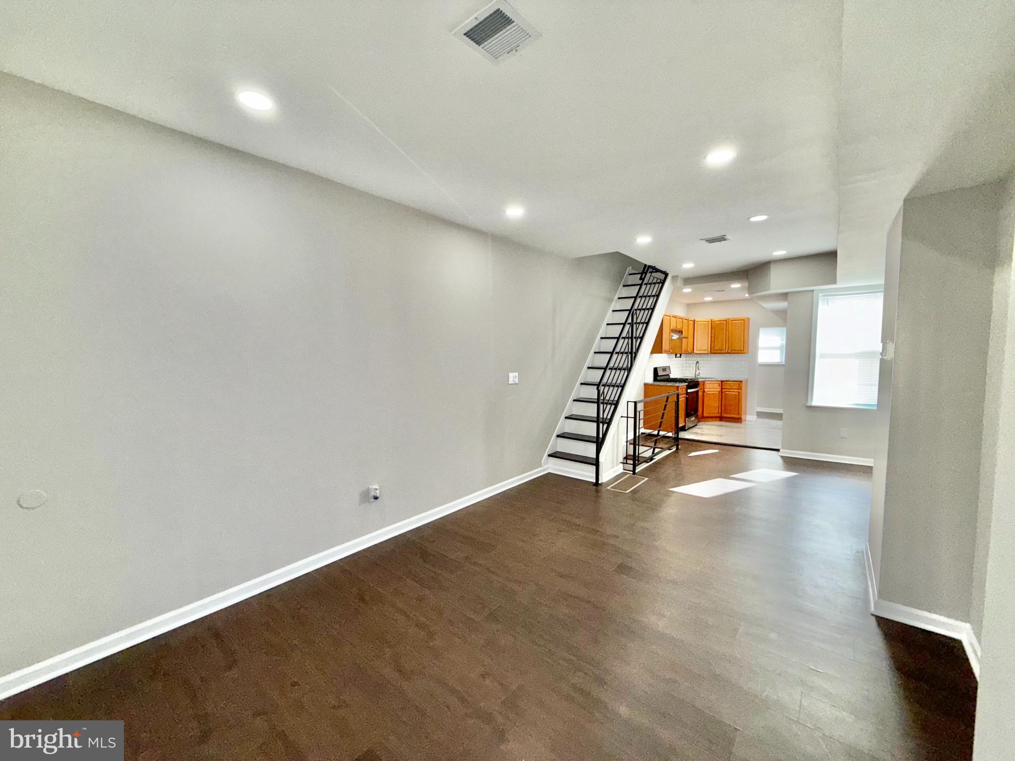 PHILADELPHIA - Residential