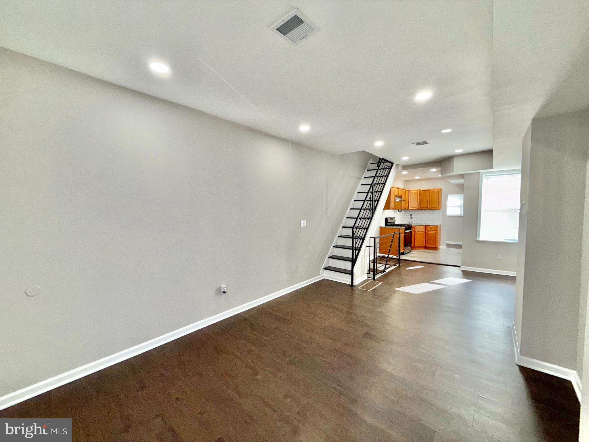 PHILADELPHIA - Residential