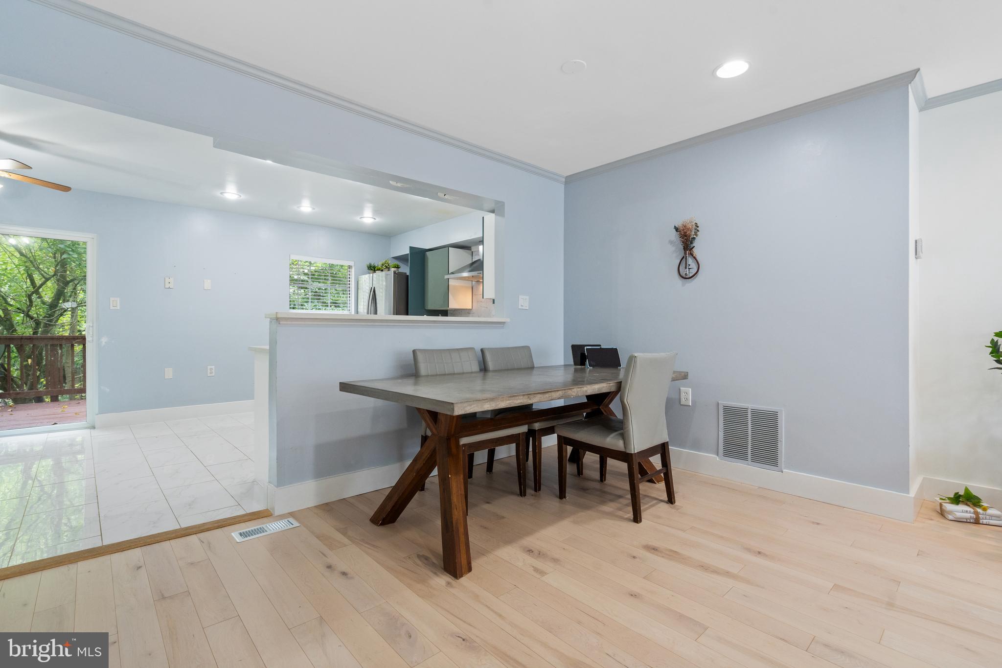 LOGAN WOODS - Residential