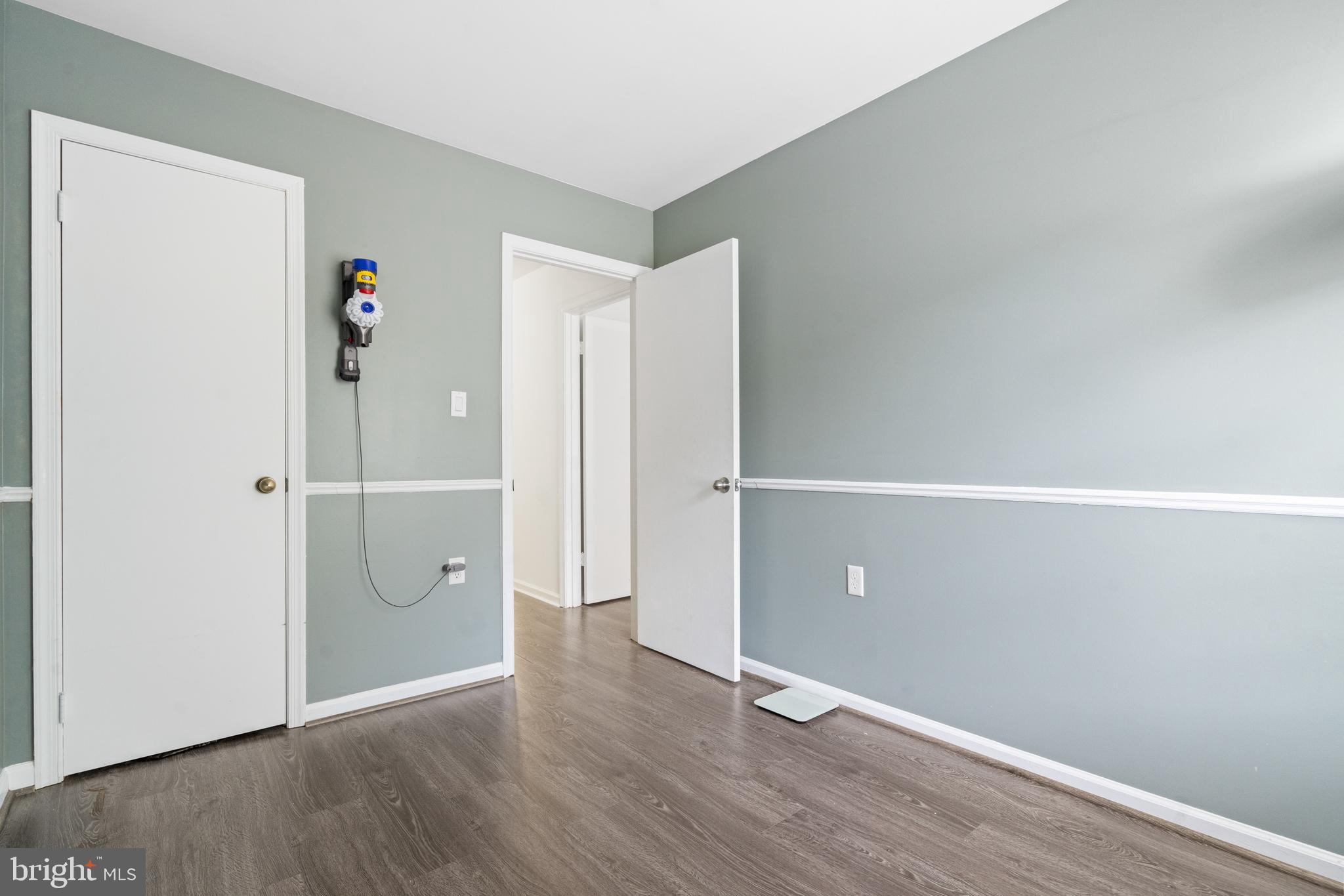 LOGAN WOODS - Residential