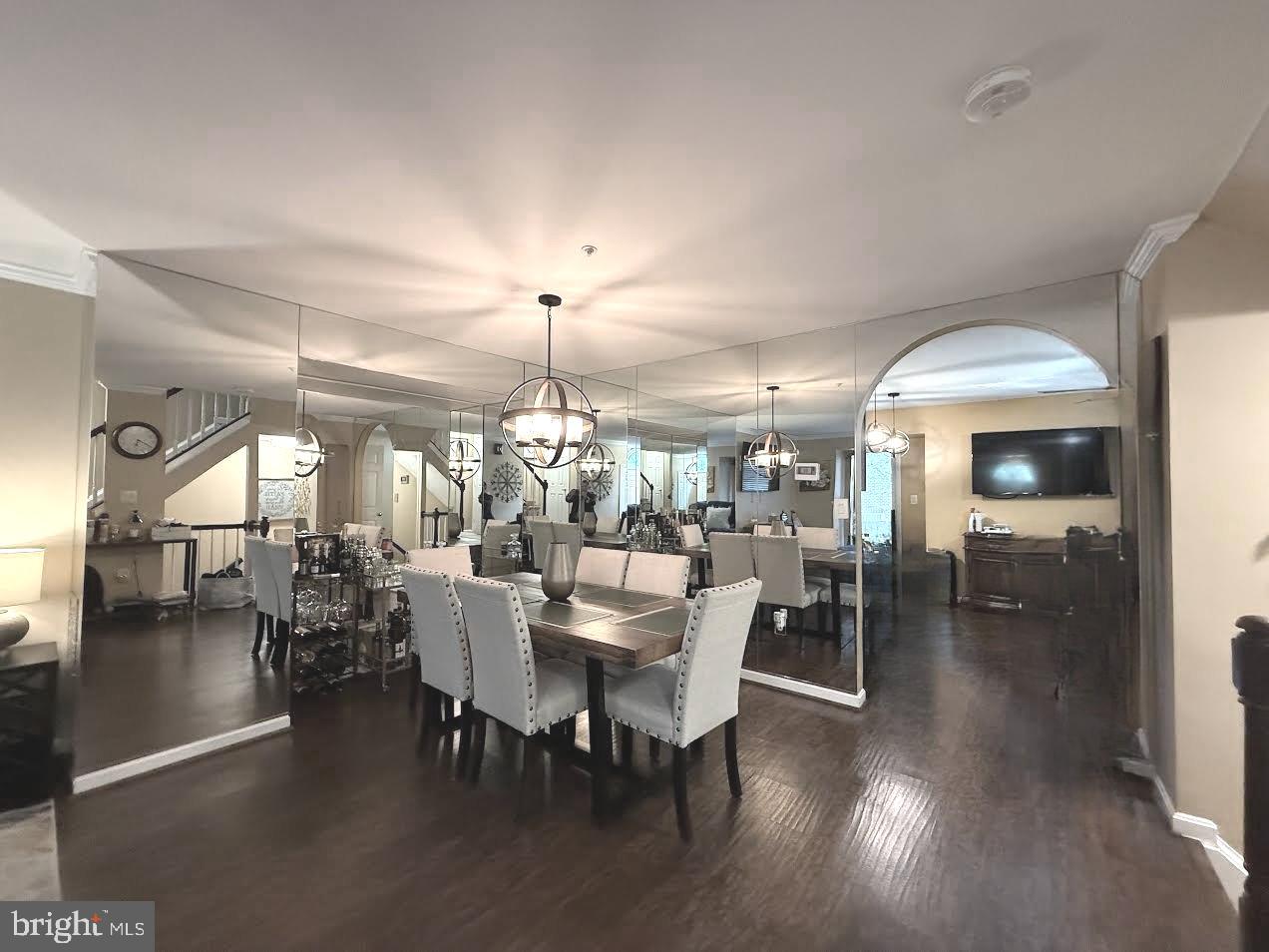 1703 STOURBRIDGE COURT