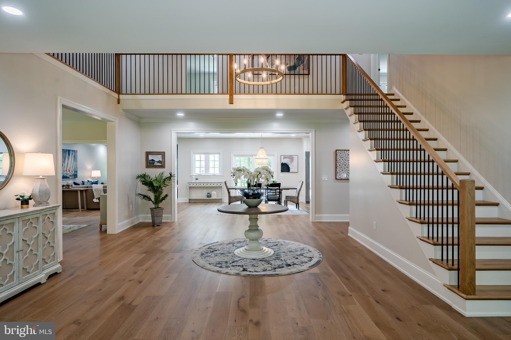 RADNOR HUNT - Residential