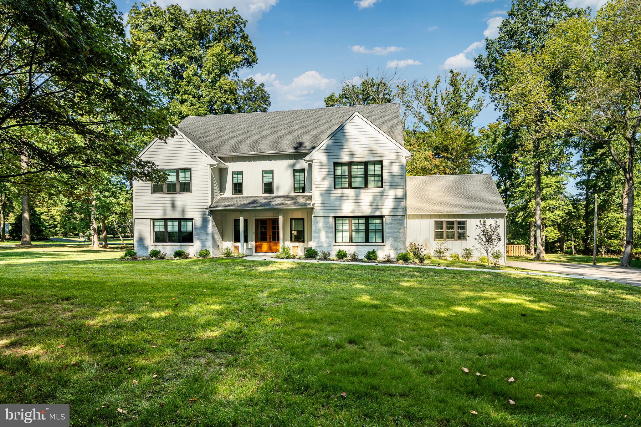 RADNOR HUNT - Residential