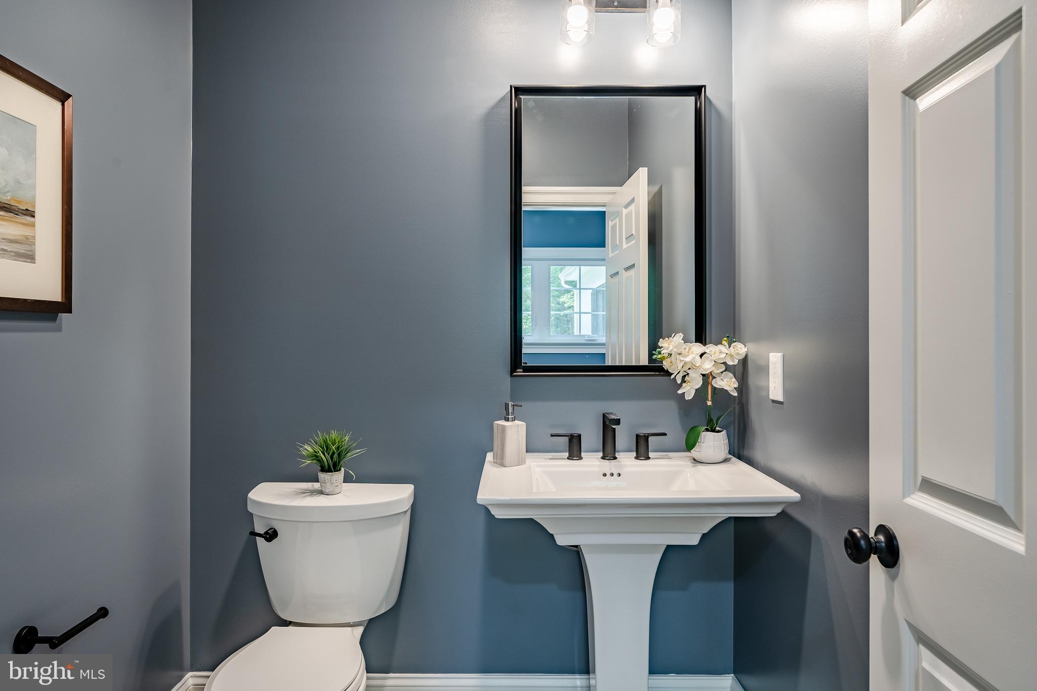 RADNOR HUNT - Residential