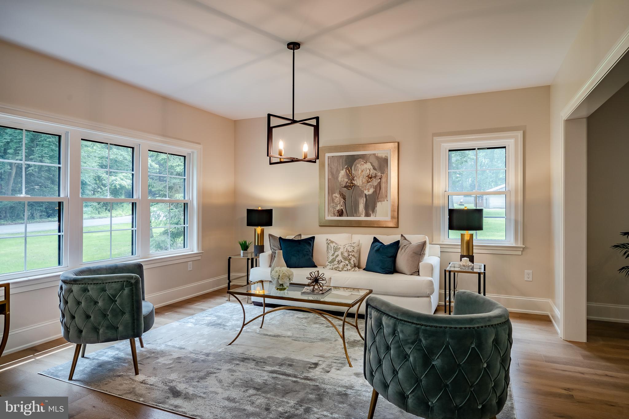 RADNOR HUNT - Residential