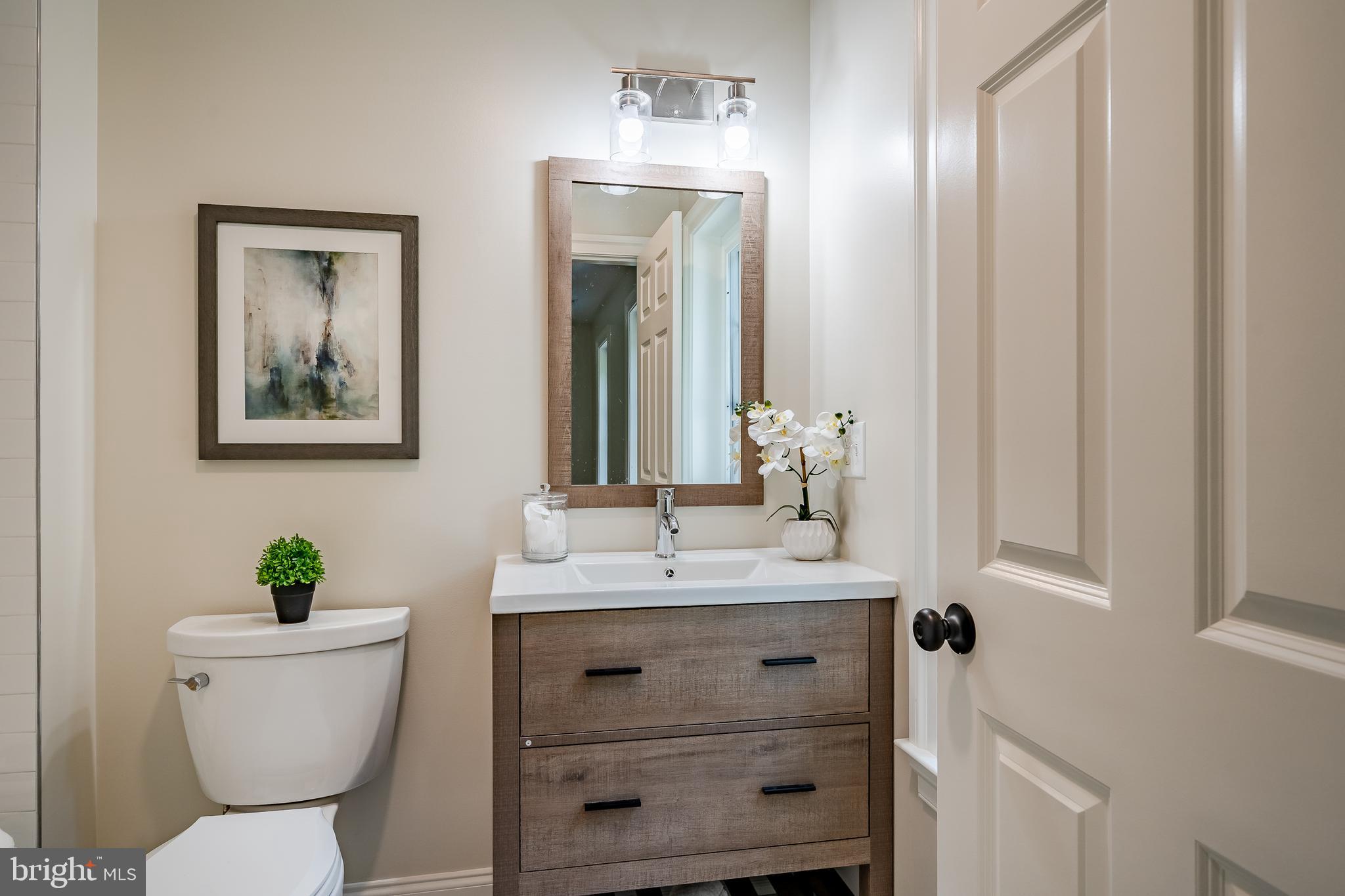 RADNOR HUNT - Residential