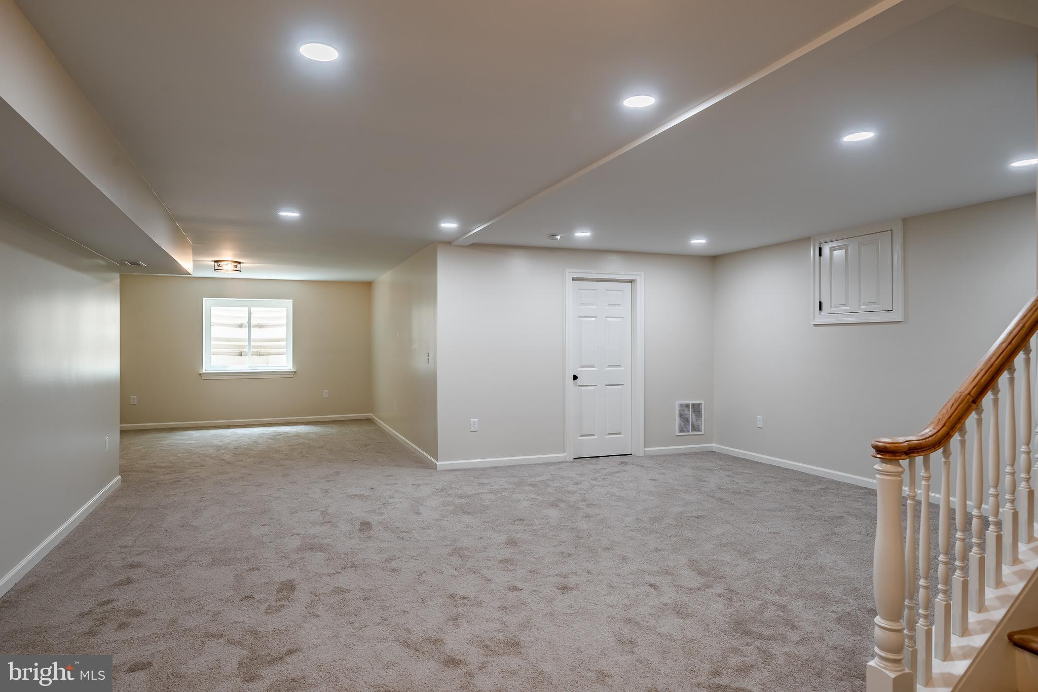 RADNOR HUNT - Residential