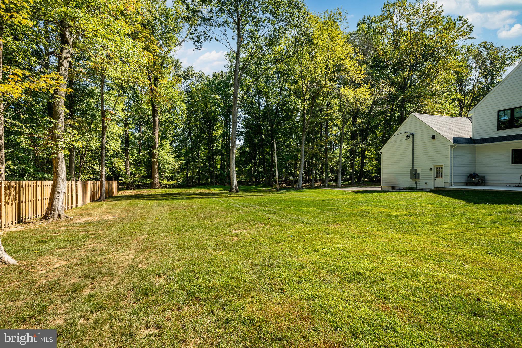 RADNOR HUNT - Residential