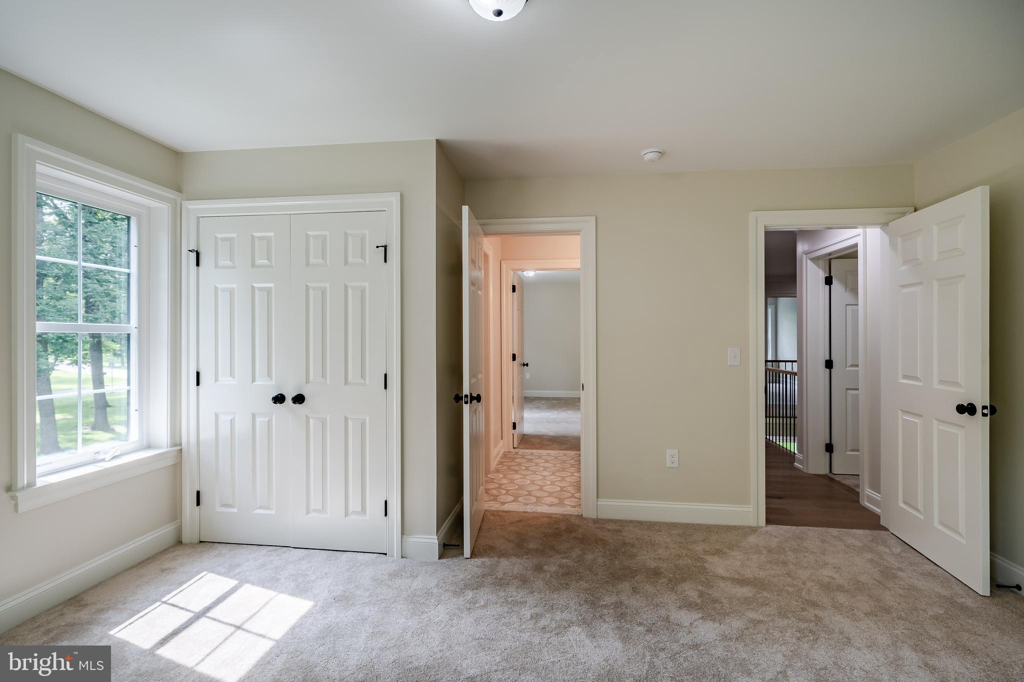 RADNOR HUNT - Residential