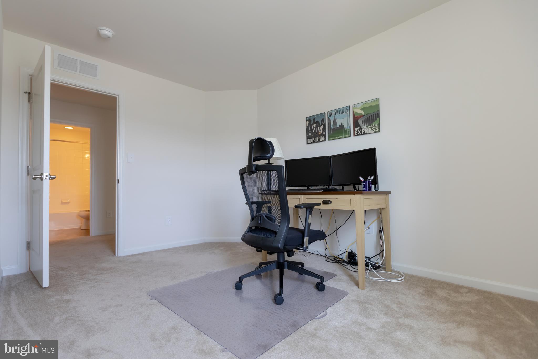 PATRIOTS GLEN - Residential