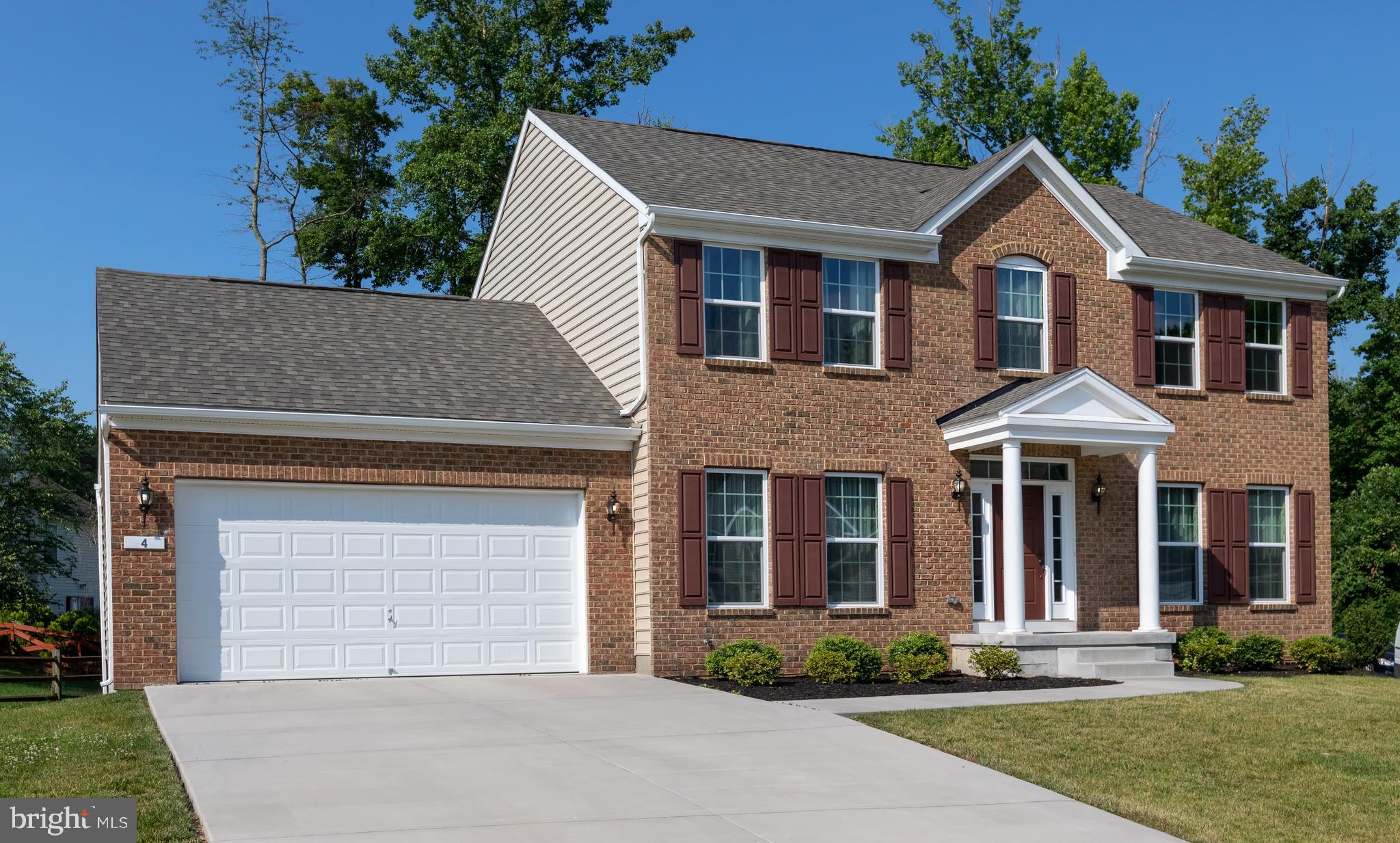 PATRIOTS GLEN - Residential