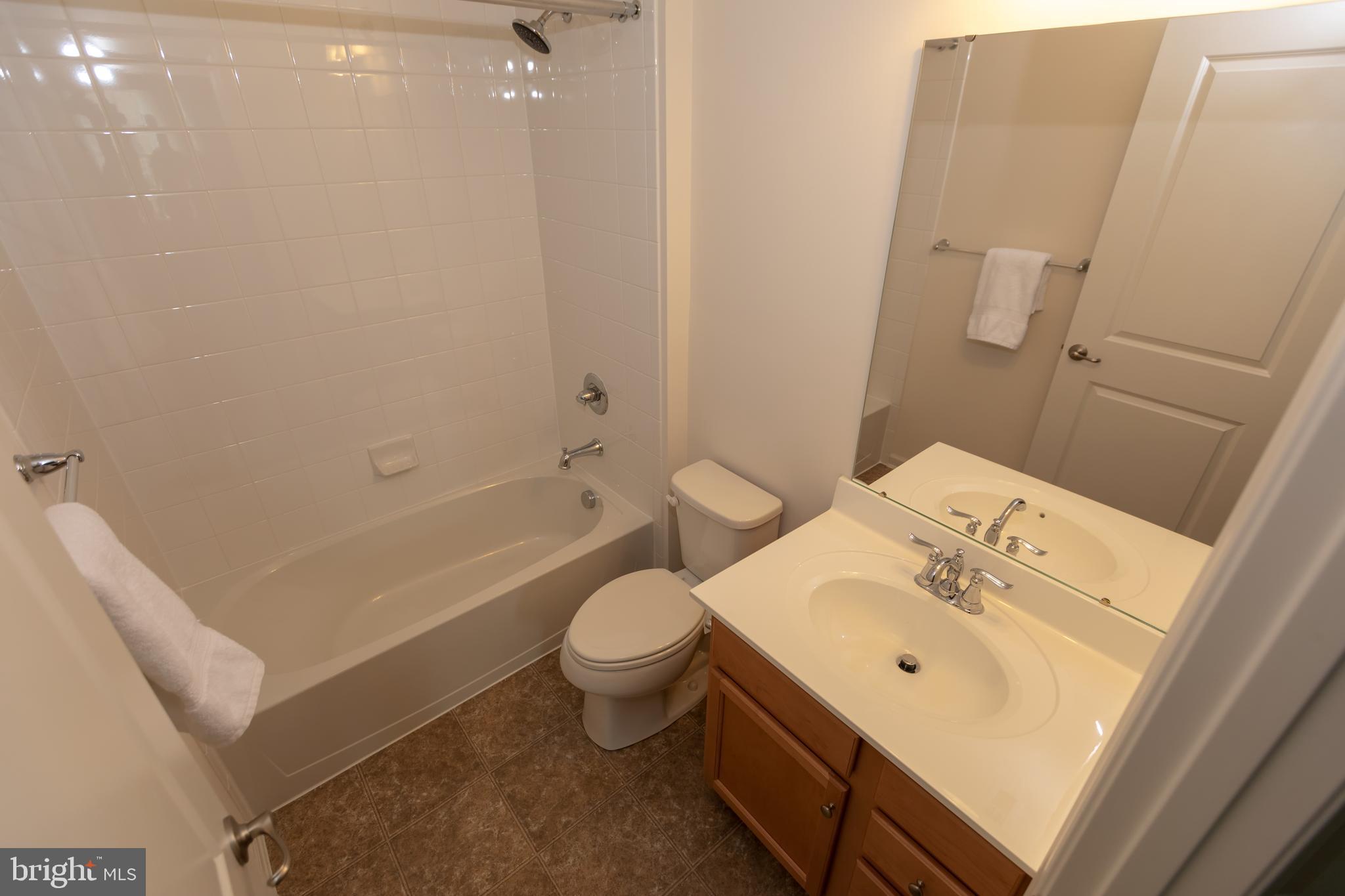 PATRIOTS GLEN - Residential