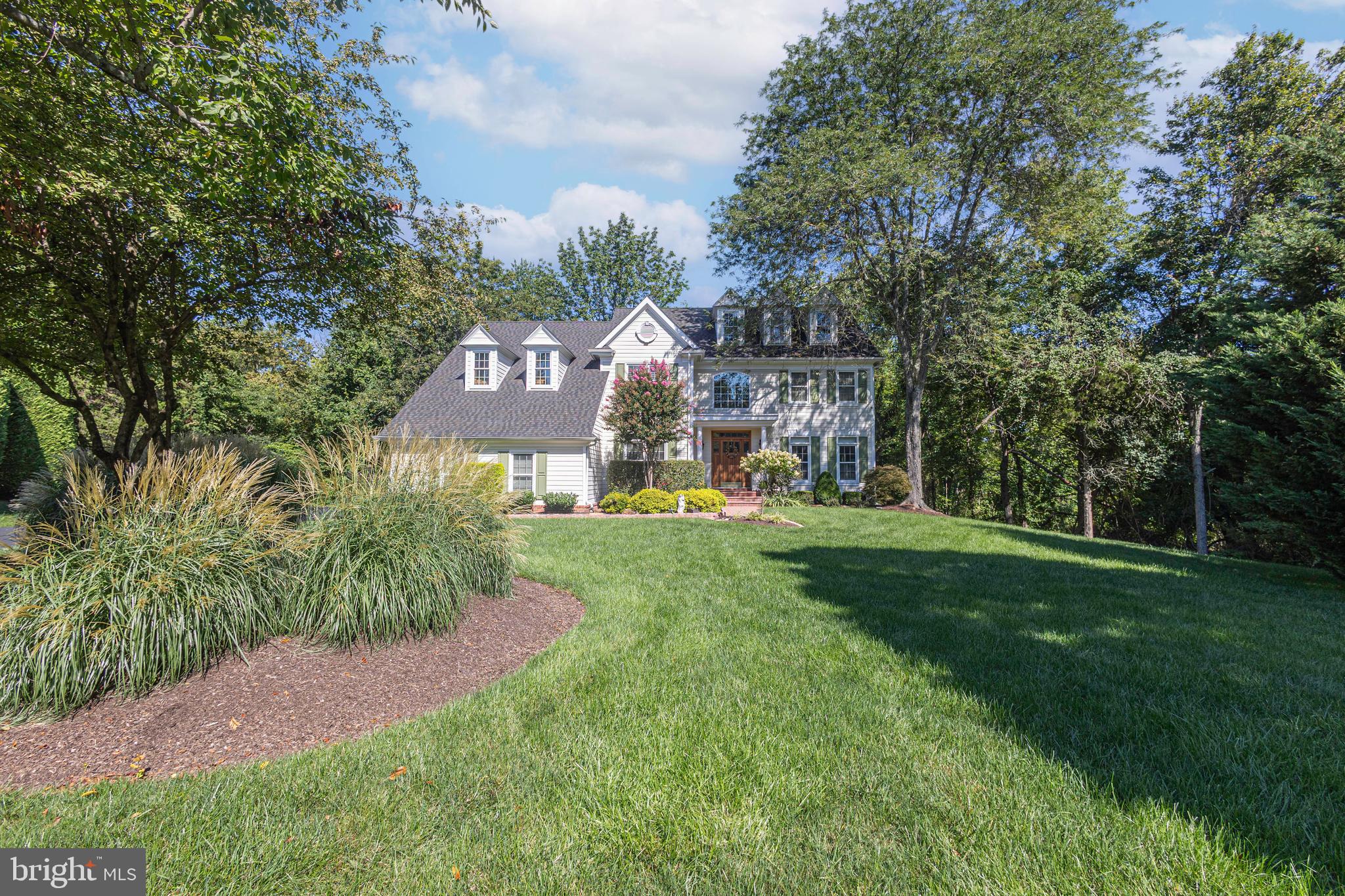 102 SAINT ANDREWS PLACE E