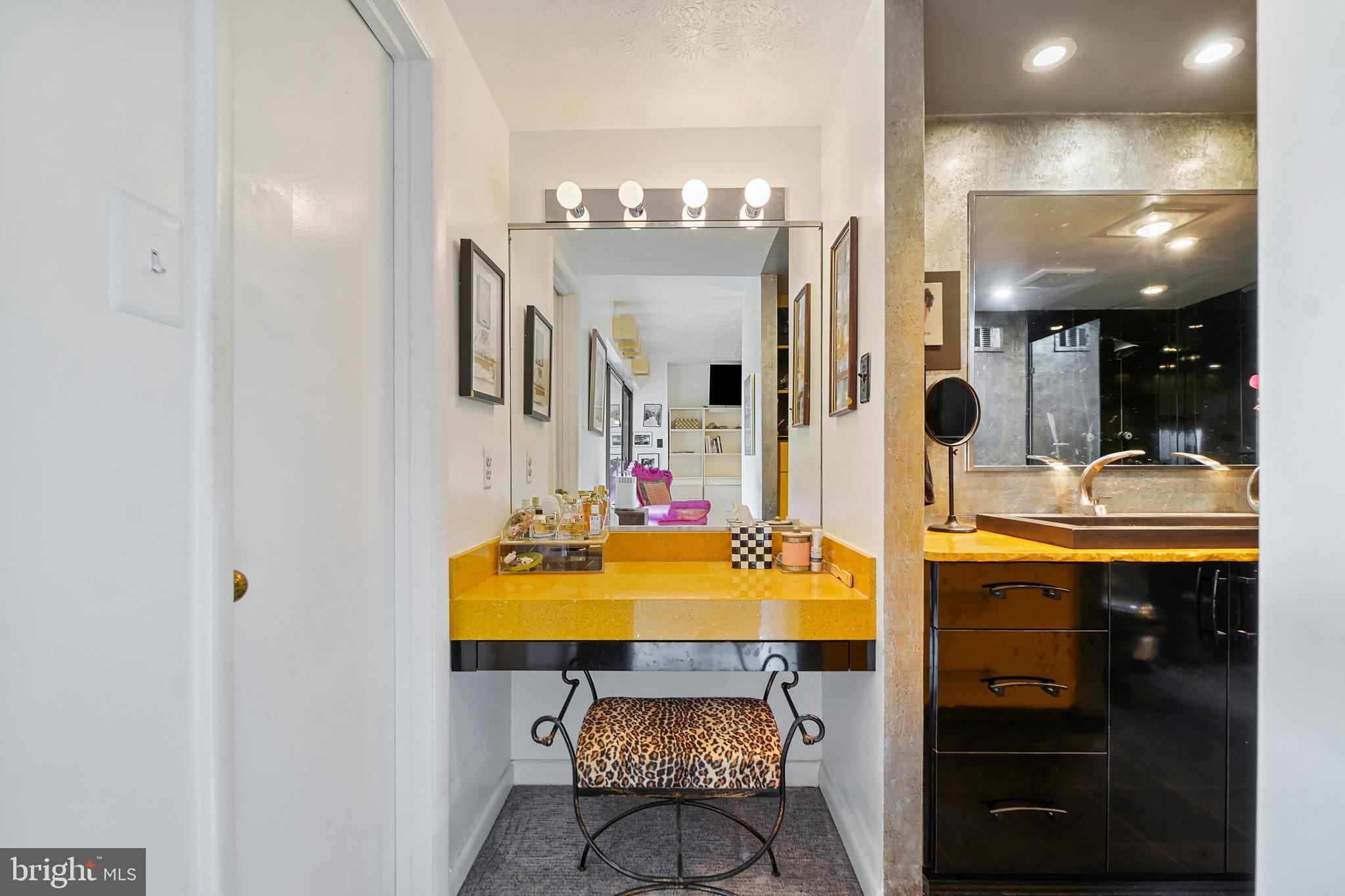 GROSVENOR MEWS - Residential