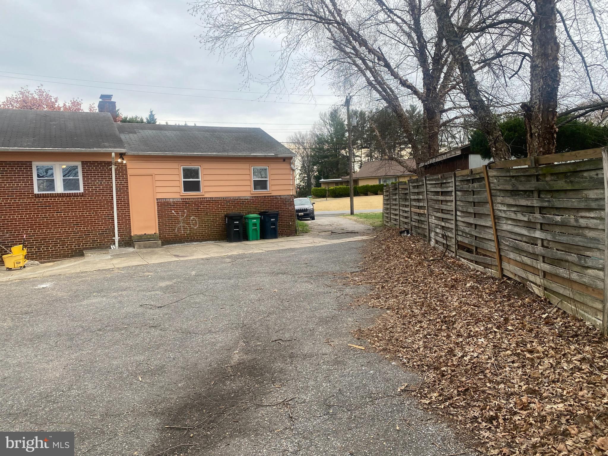 BRIARCROFT - Residential