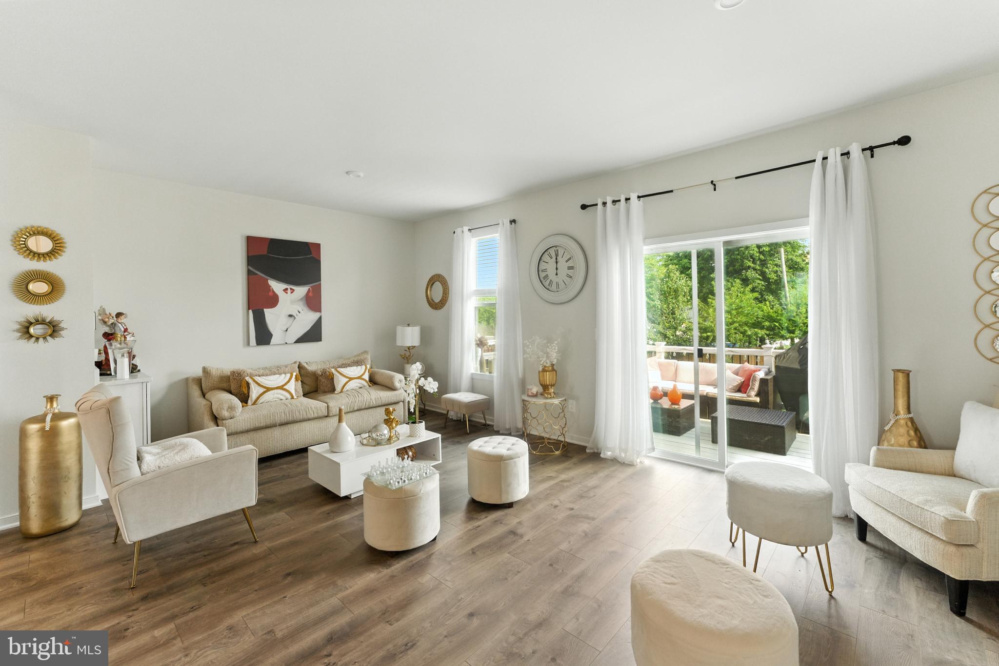 CHERRYVIEW LANDING - Residential