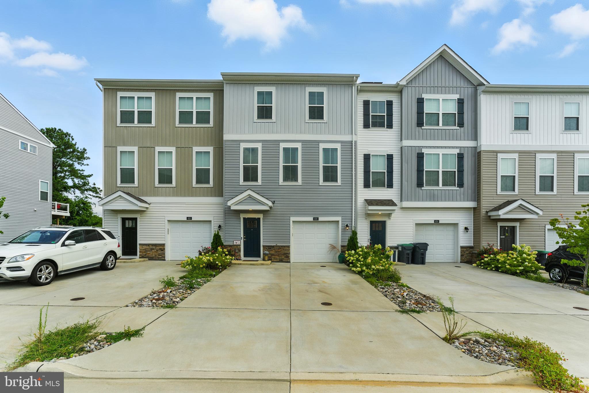 CHERRYVIEW LANDING - Residential