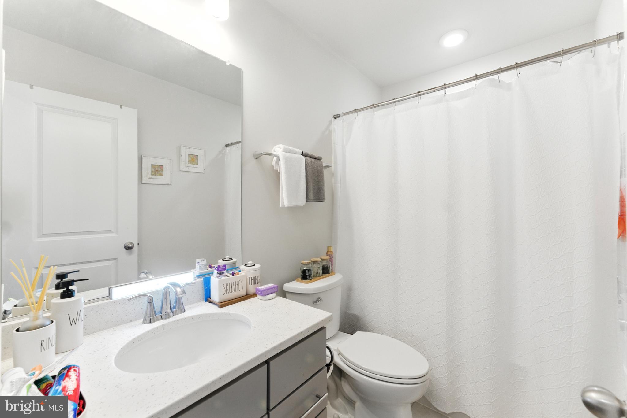 CHERRYVIEW LANDING - Residential