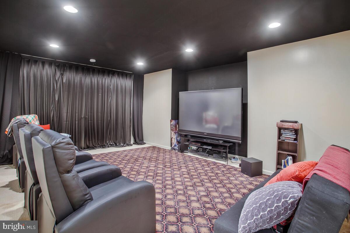 SIMMONS ACRES PLAT 14 - Residential