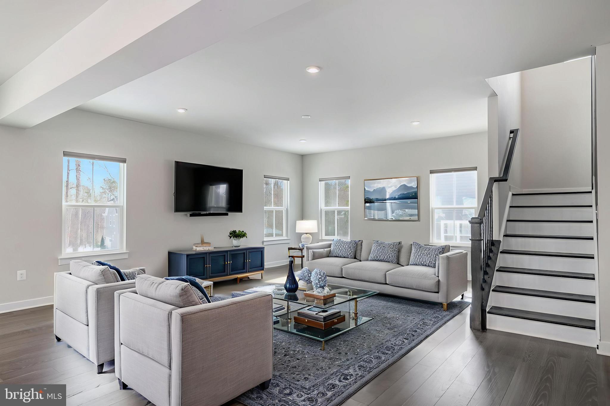 FAWN LAKE - Residential