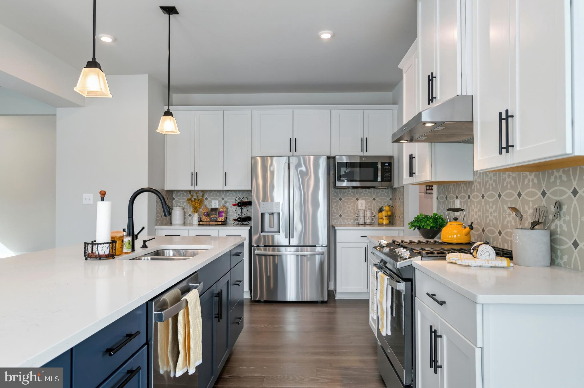 FAWN LAKE - Residential