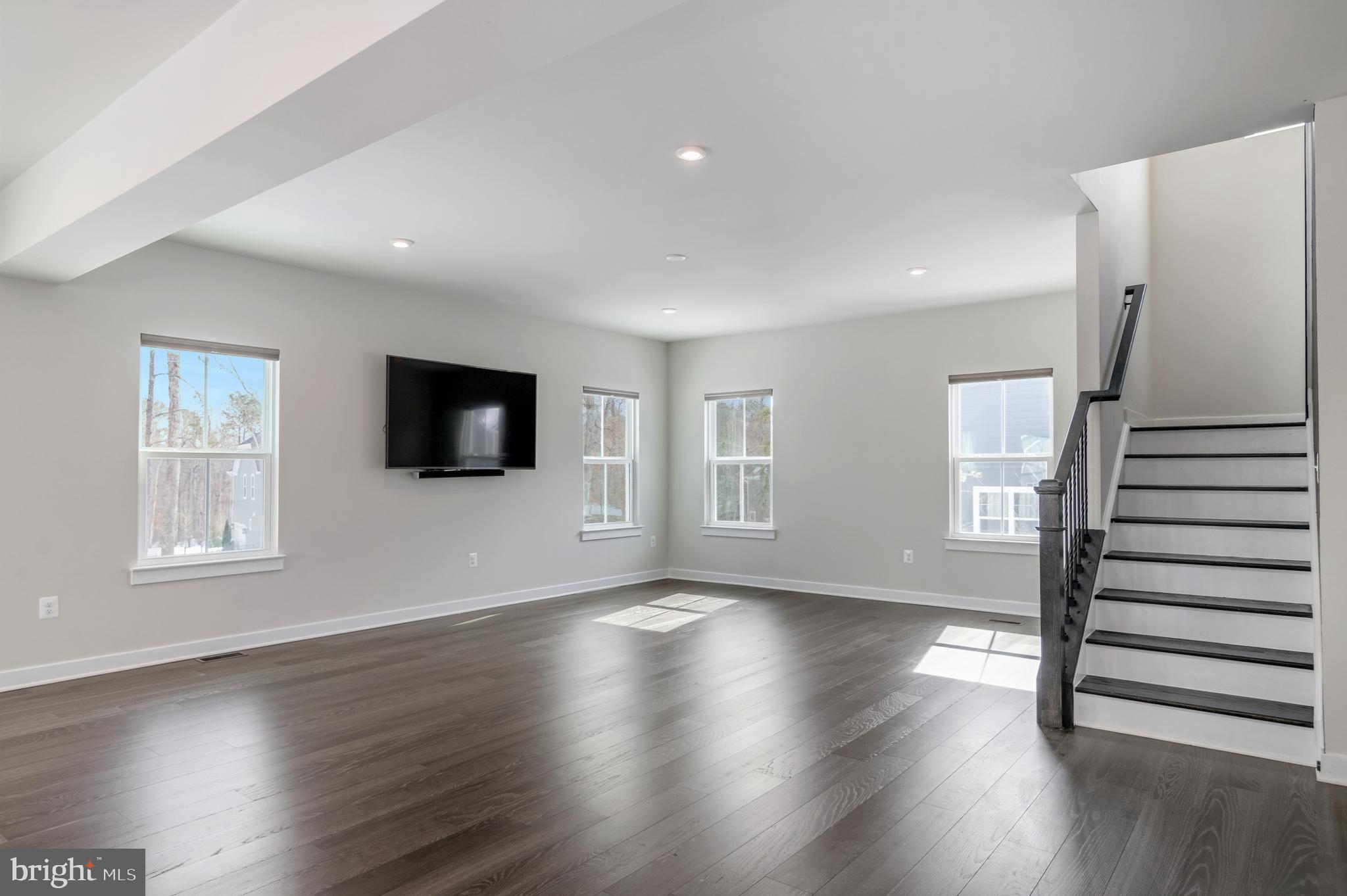 FAWN LAKE - Residential