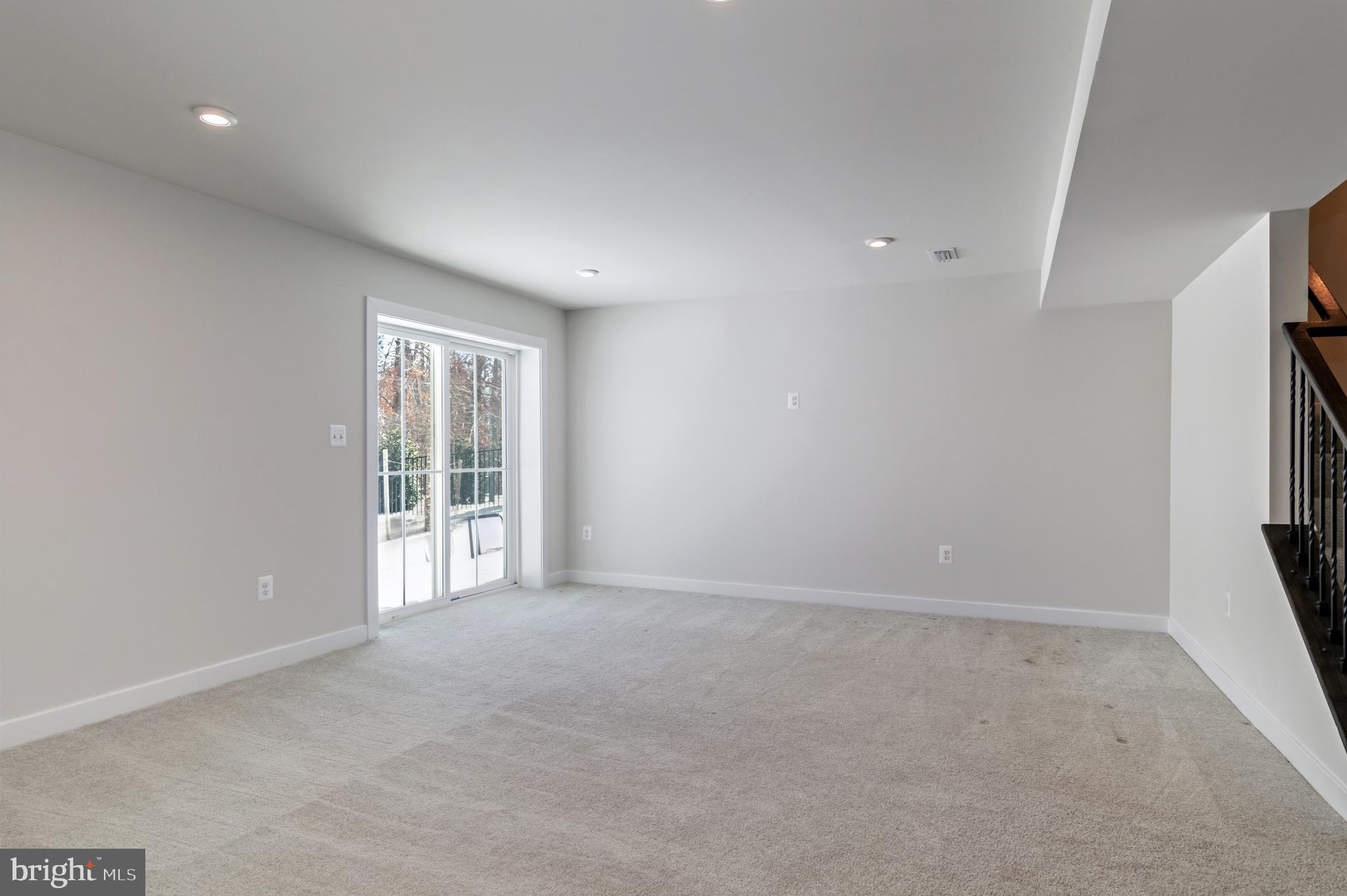 FAWN LAKE - Residential