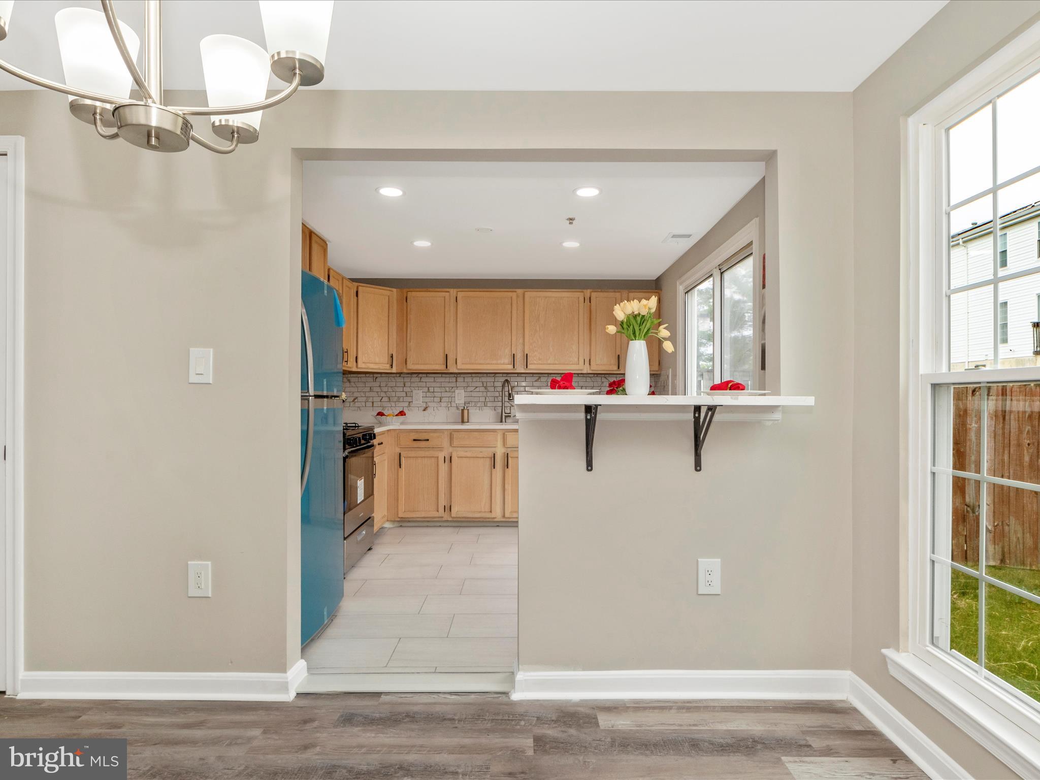 HUTCHINSON COMMONS - Residential