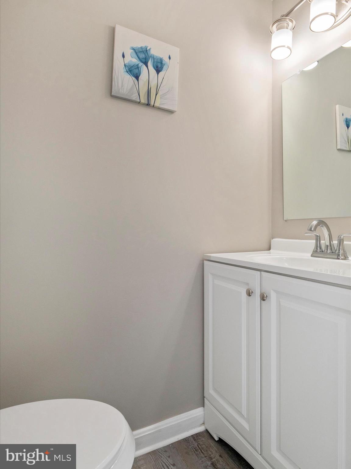 HUTCHINSON COMMONS - Residential