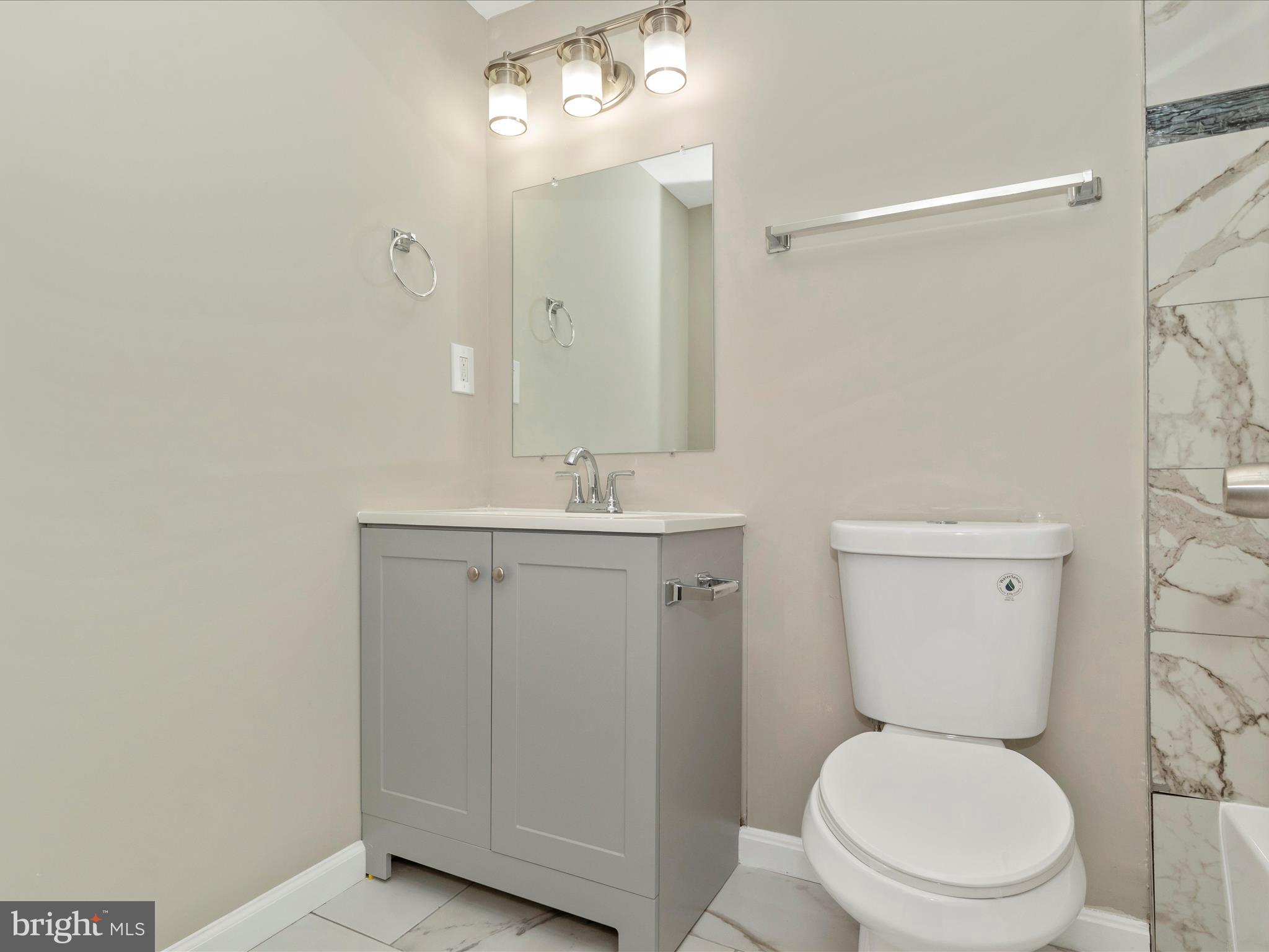 HUTCHINSON COMMONS - Residential