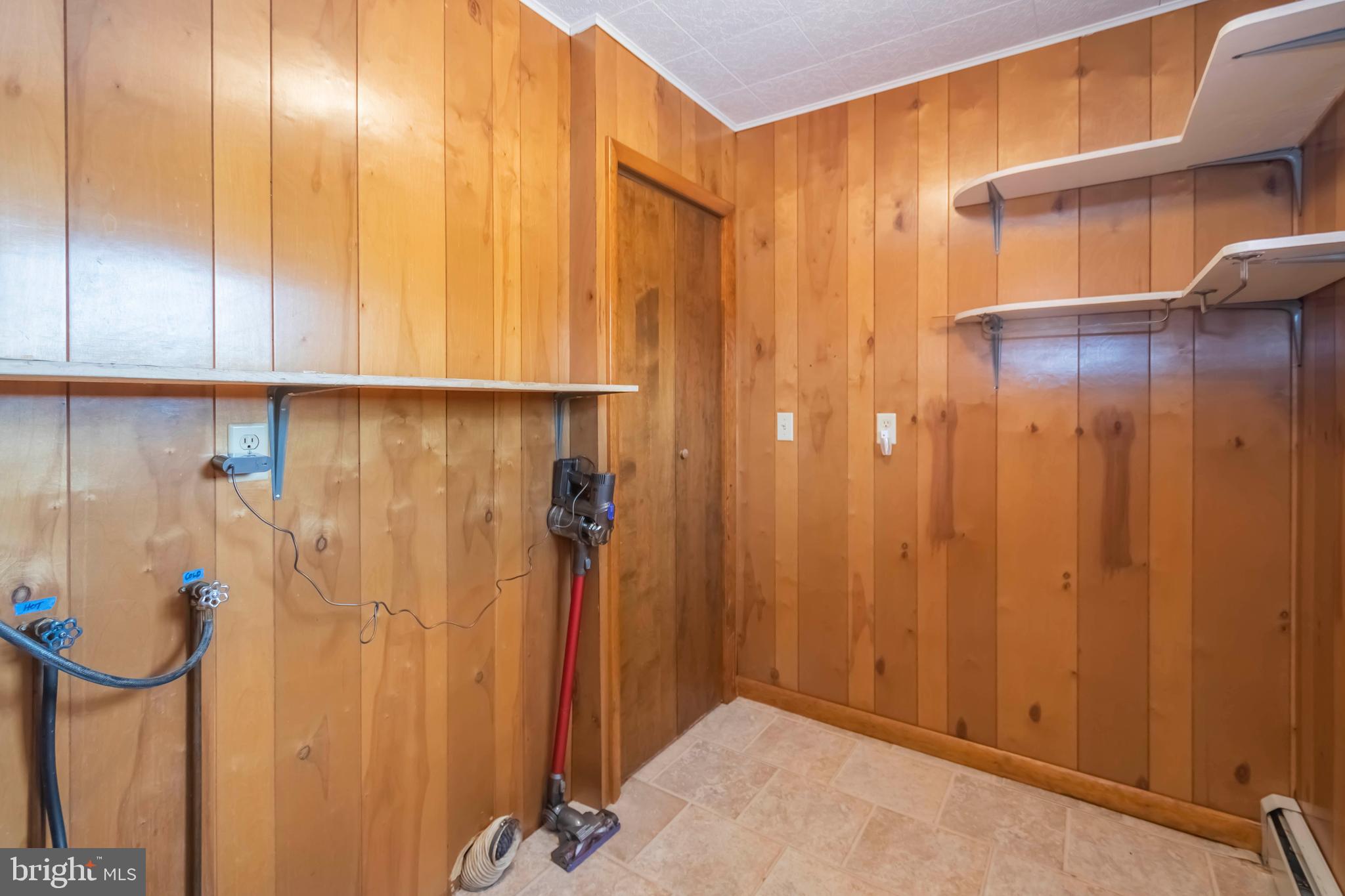 OAKLAND - Residential