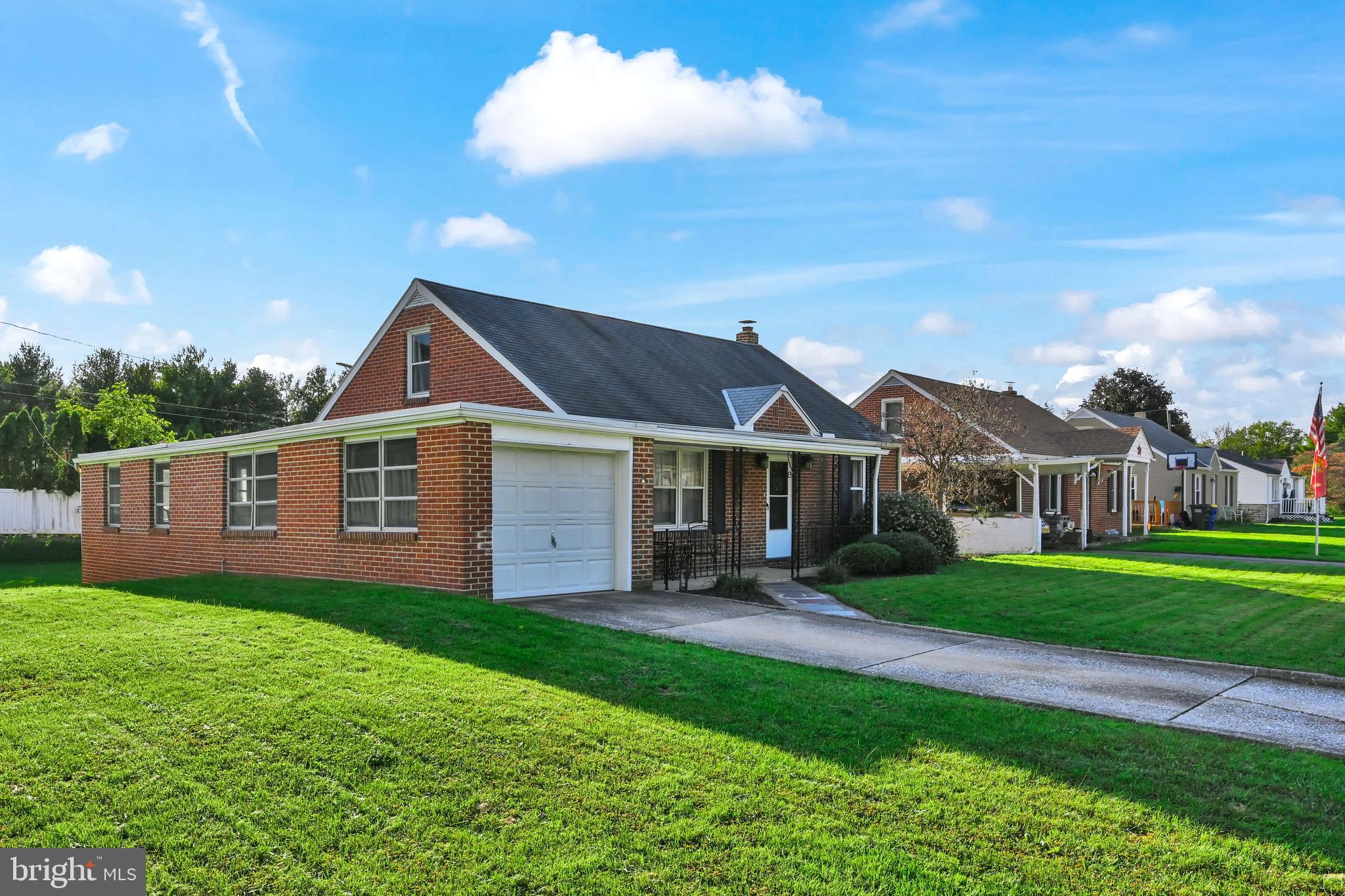 860 HESS ROAD