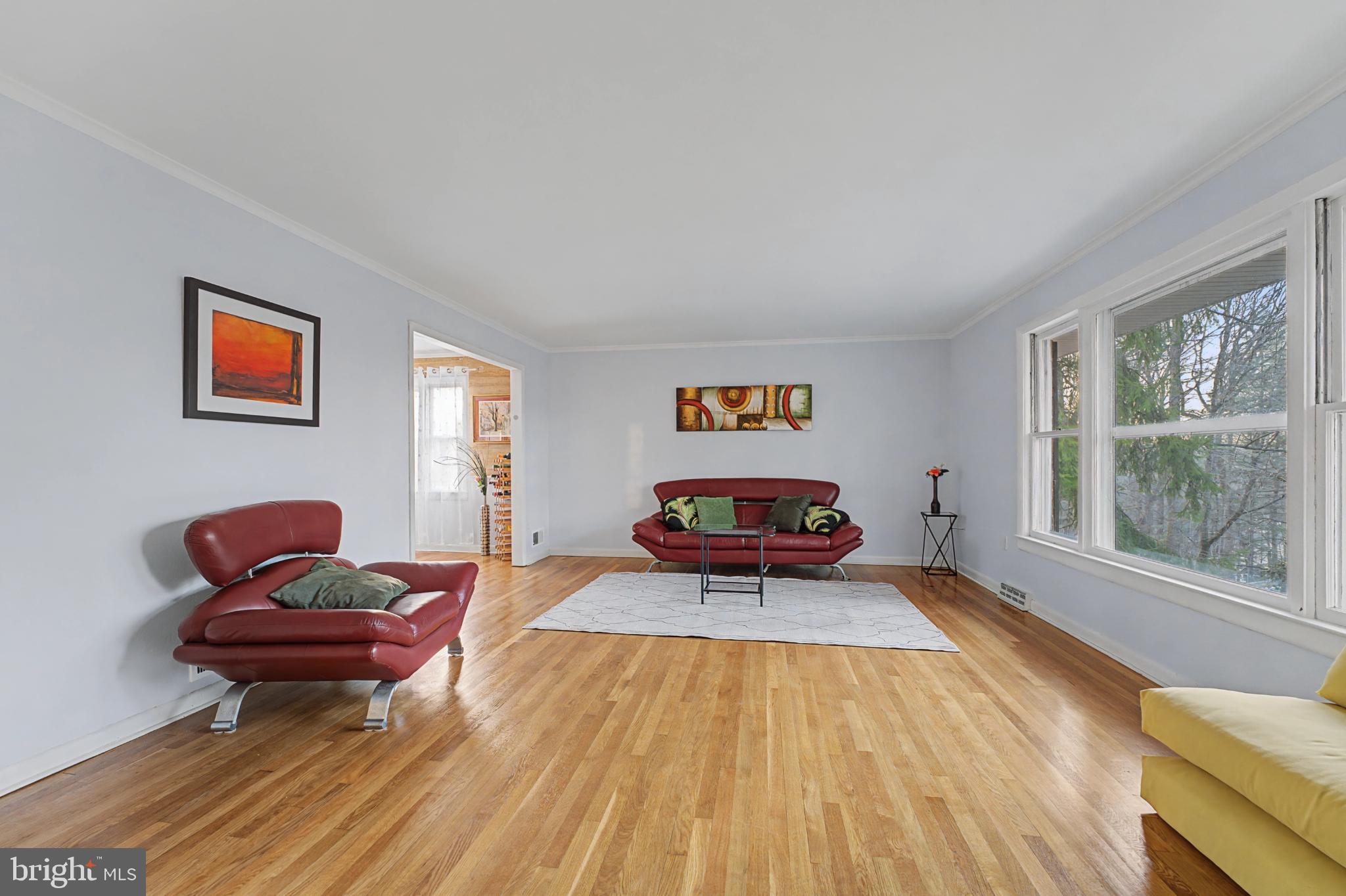 3706 QUAINT ACRES CIRCLE