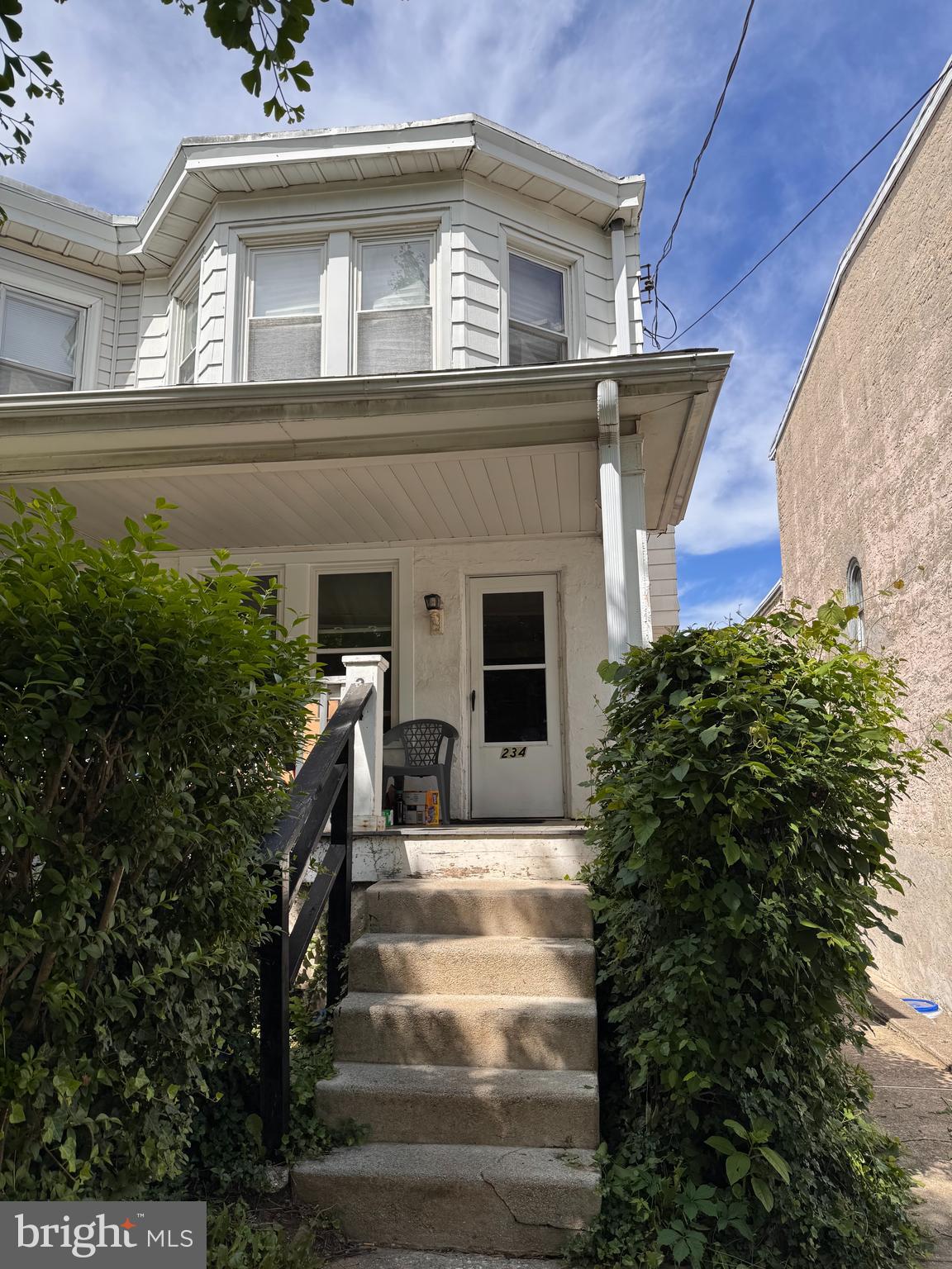 234 E 5TH AVENUE