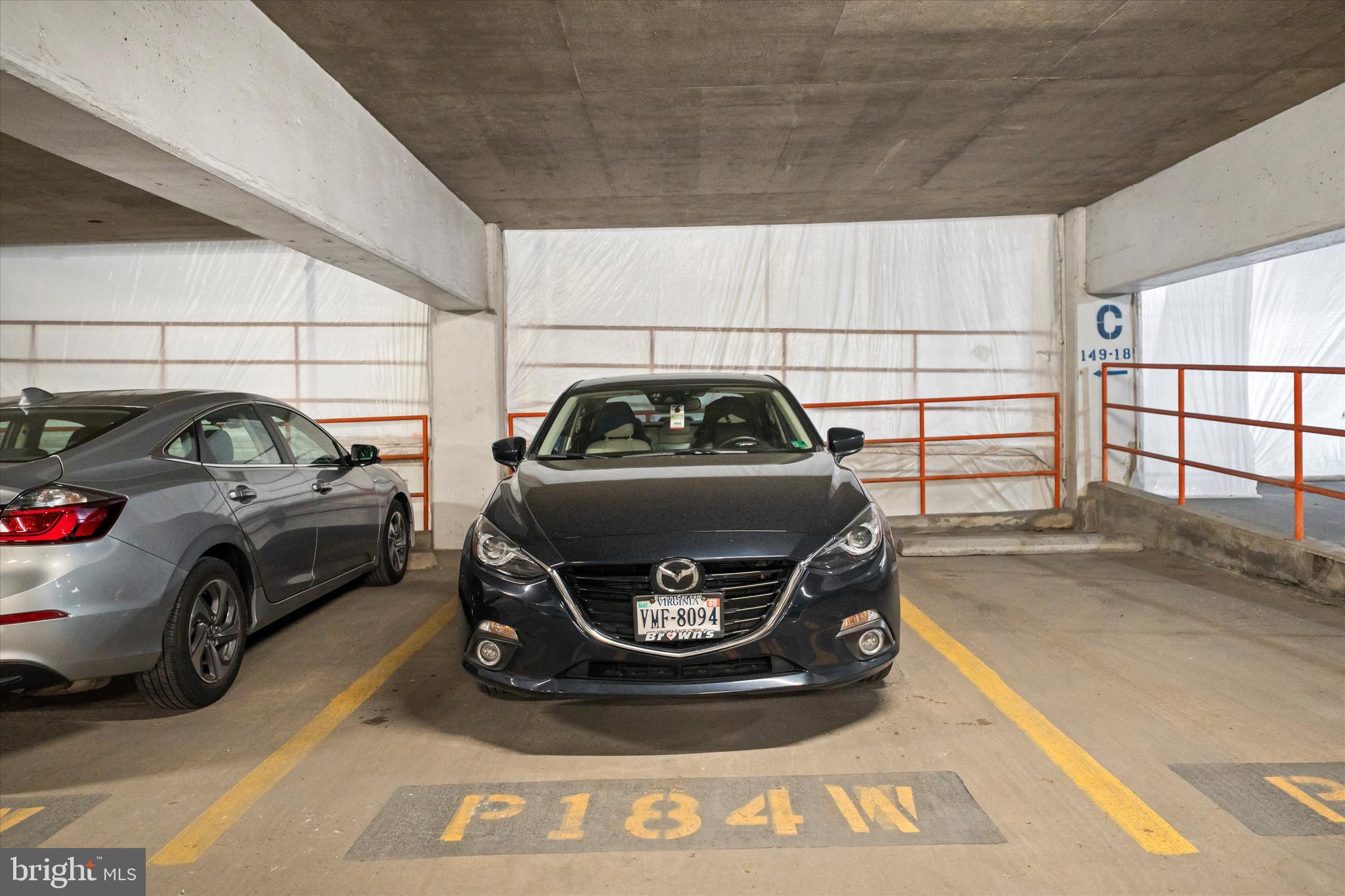 SKYLINE HOUSE - Residential