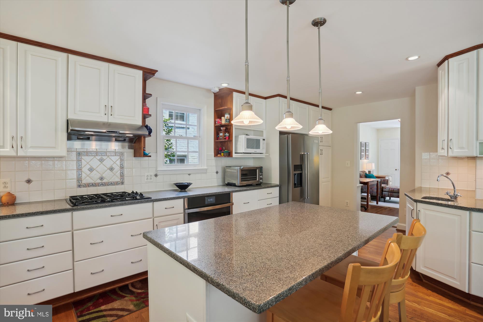 WOODACRES - Residential