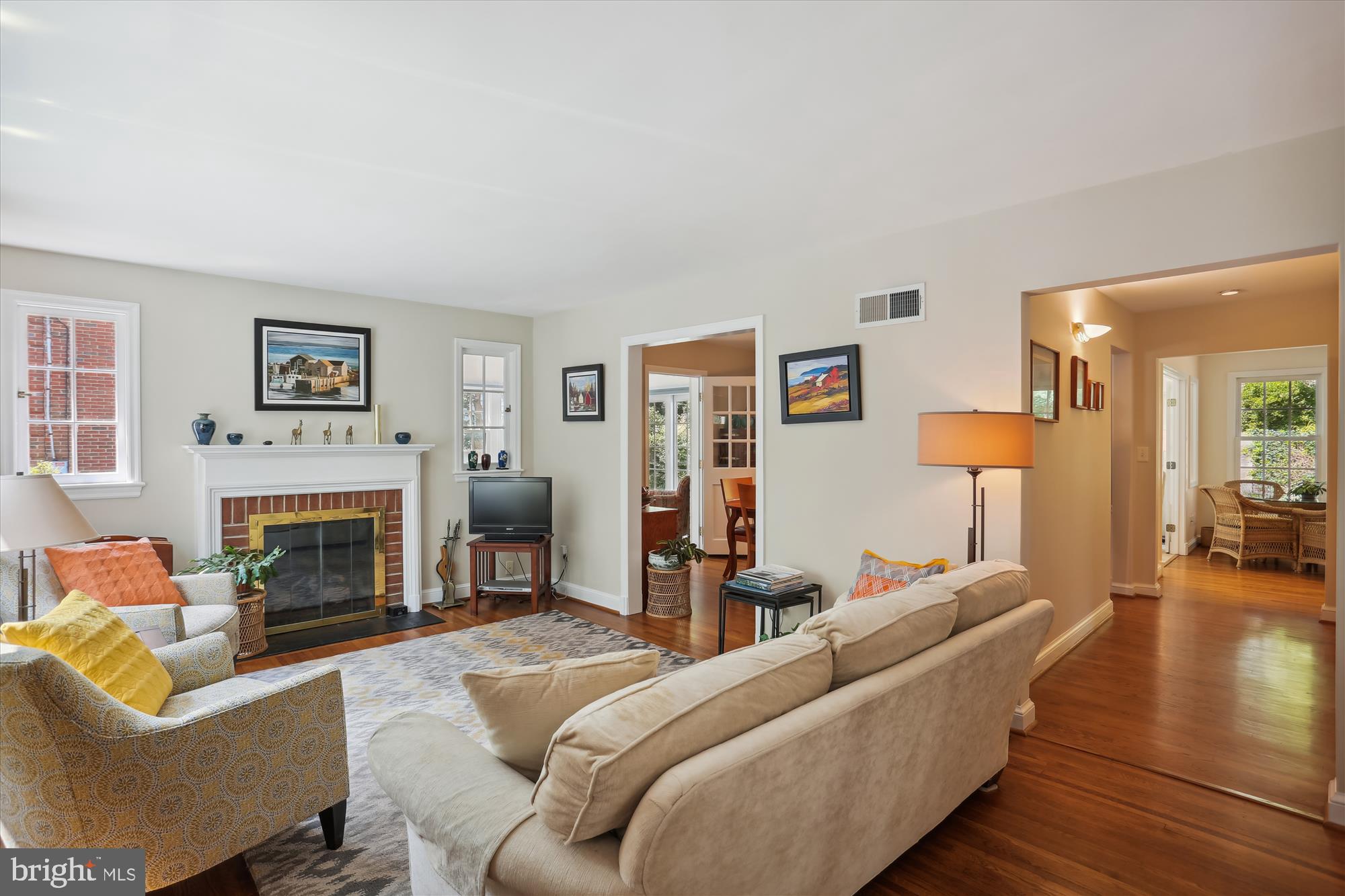 WOODACRES - Residential