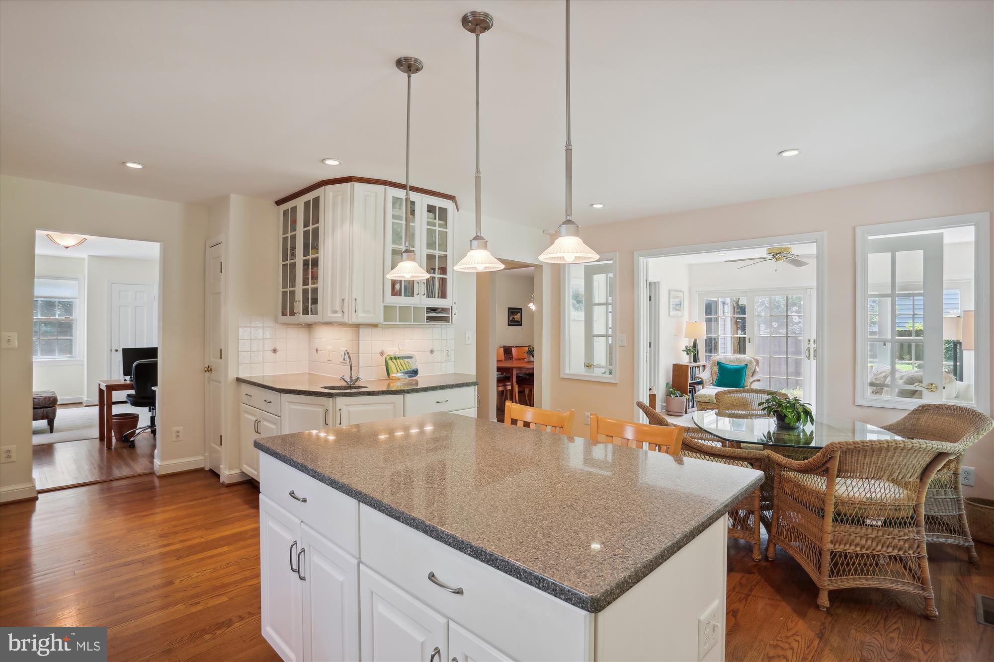 WOODACRES - Residential