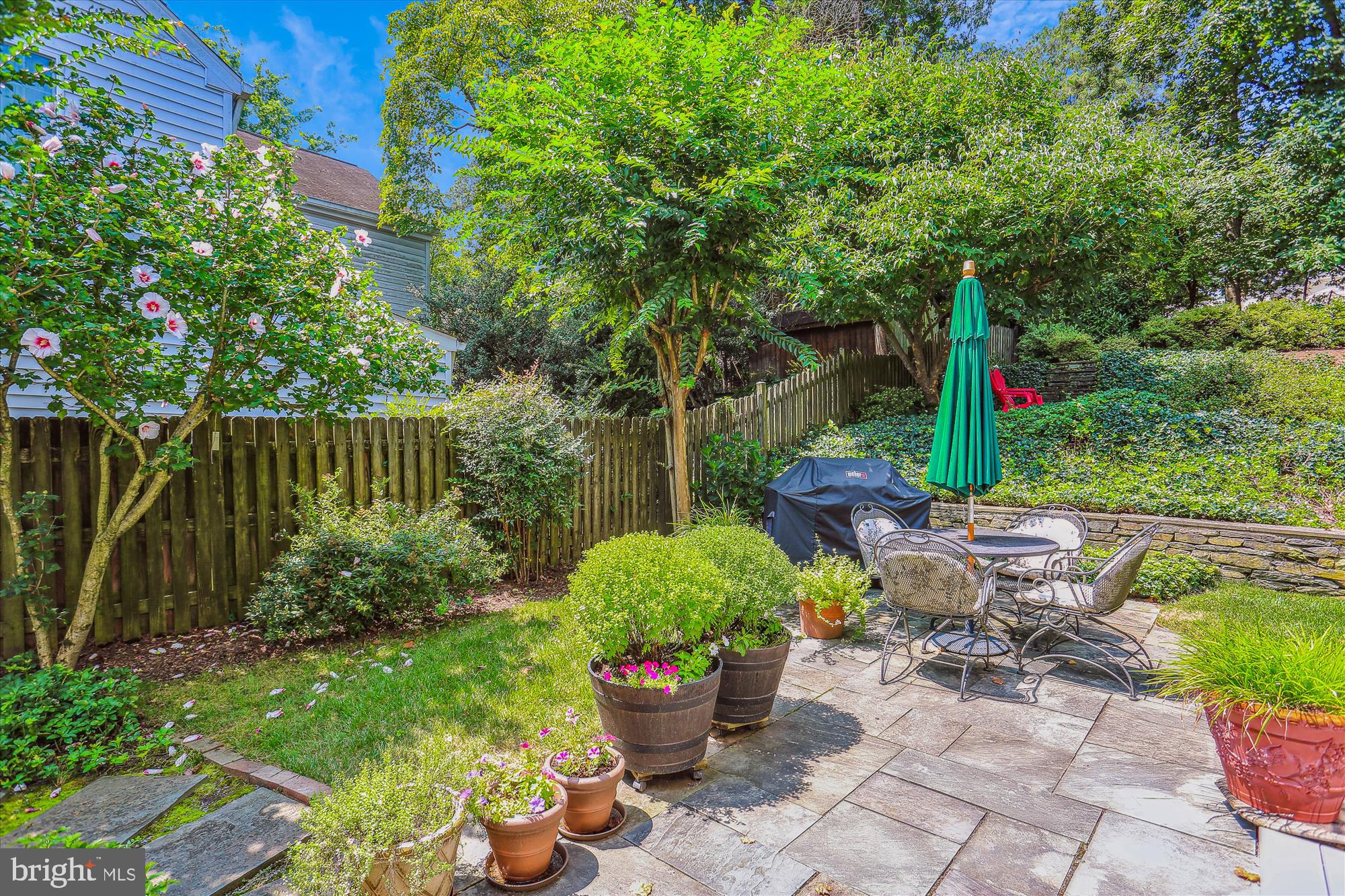 WOODACRES - Residential