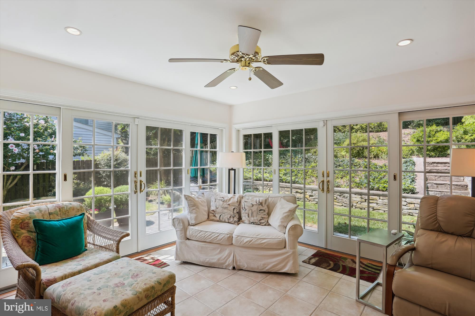 WOODACRES - Residential