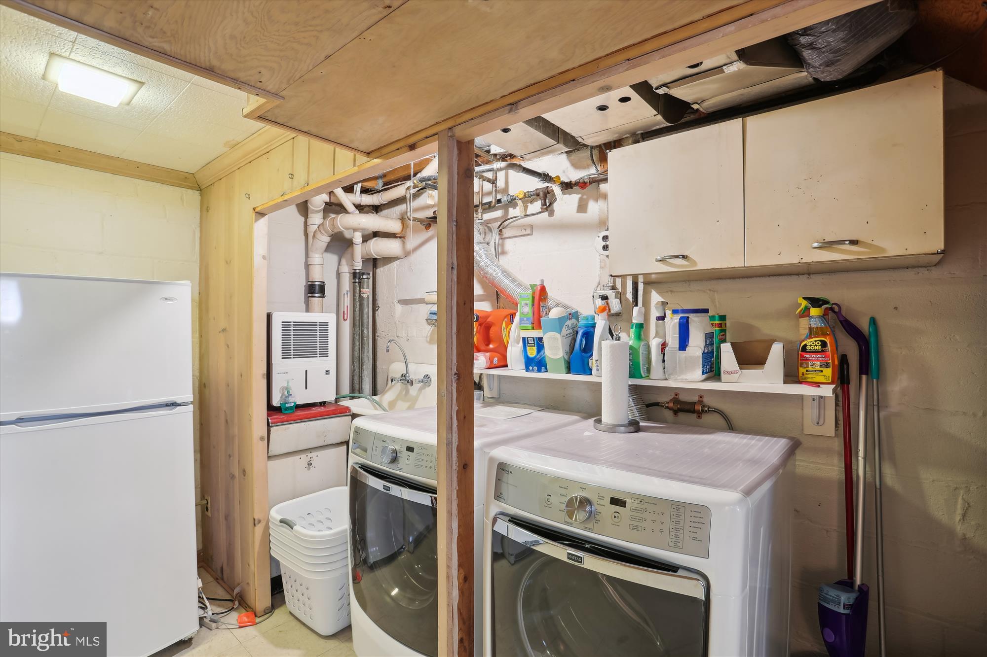 WOODACRES - Residential