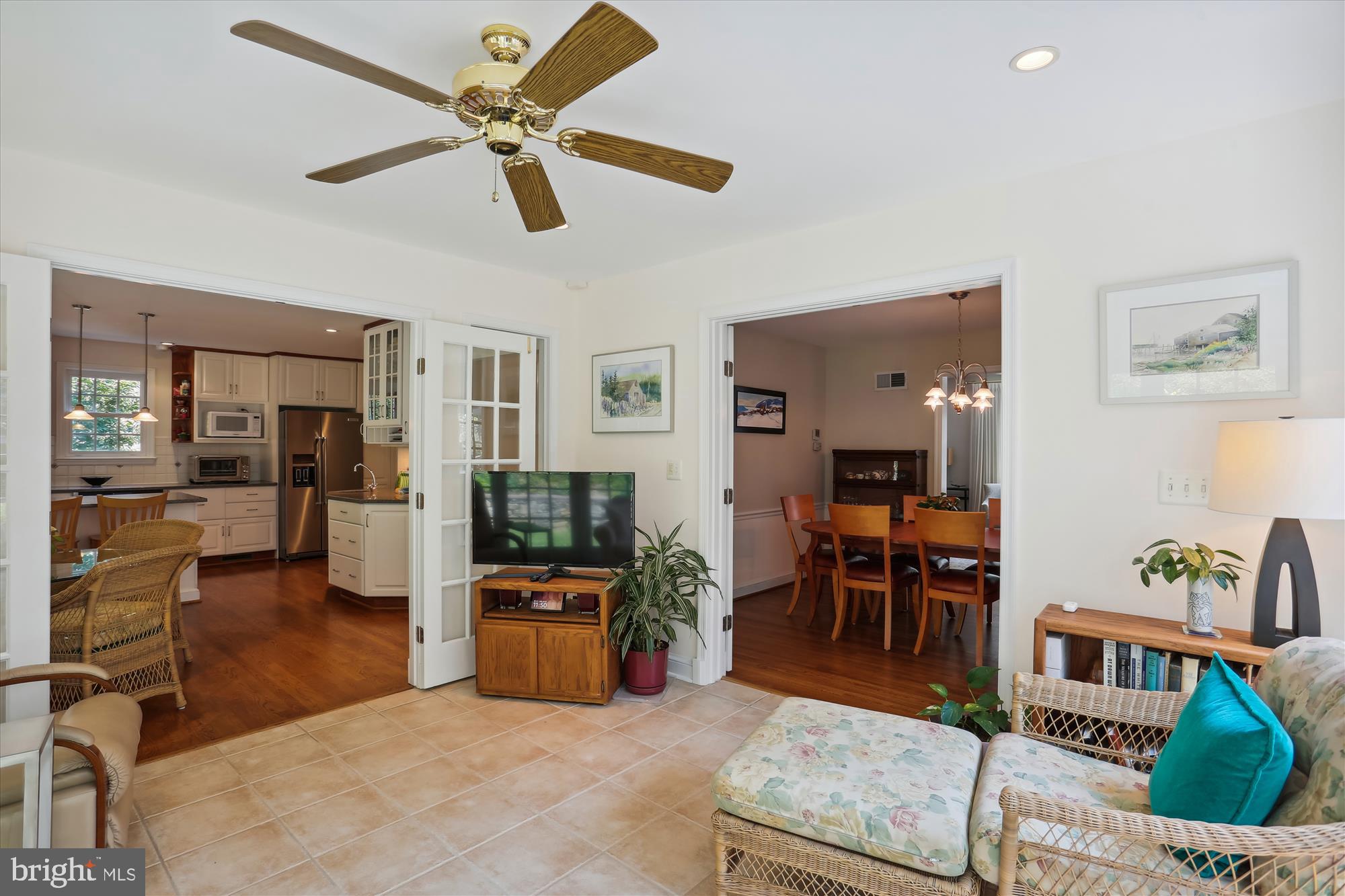 WOODACRES - Residential