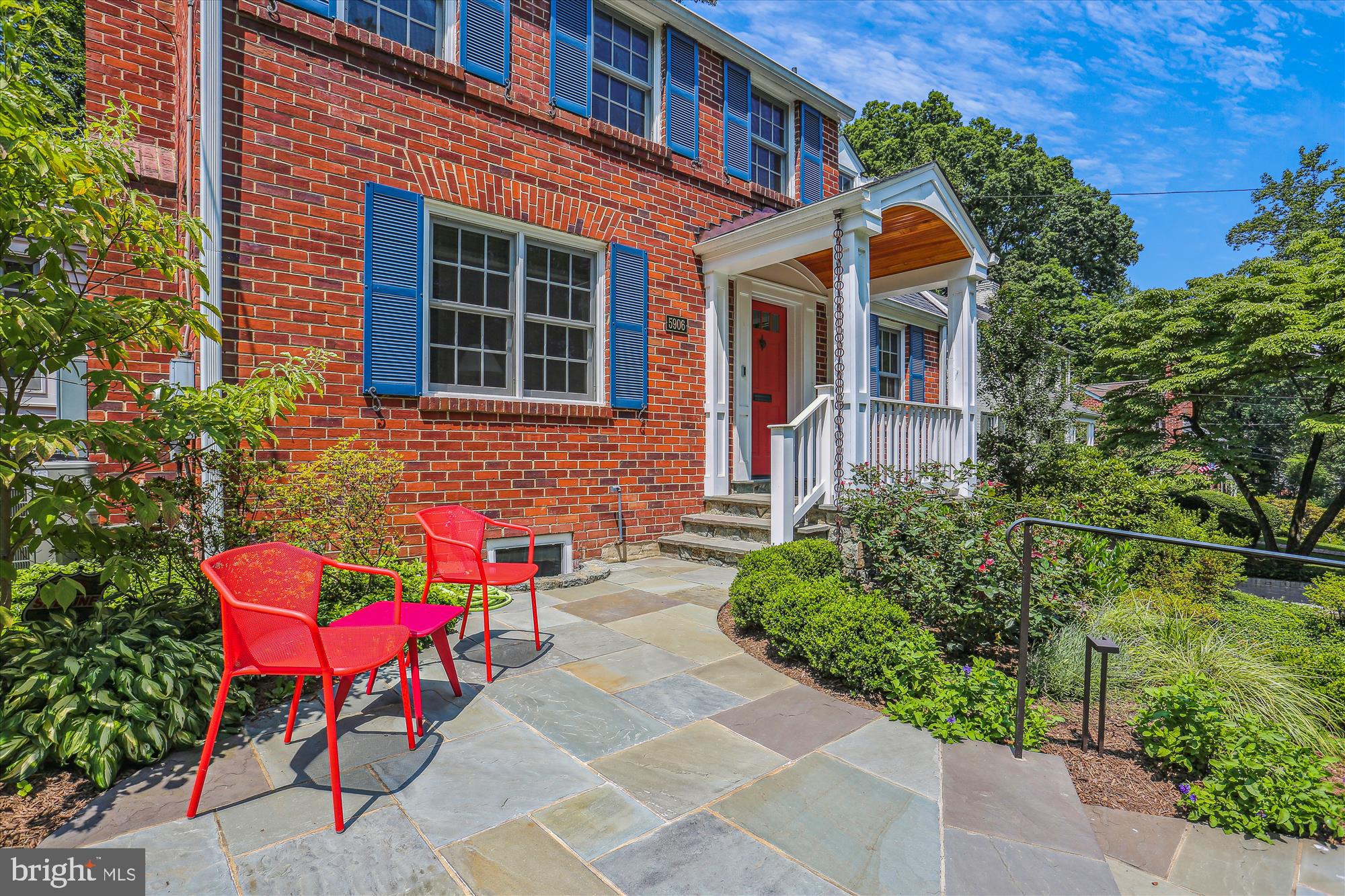 WOODACRES - Residential