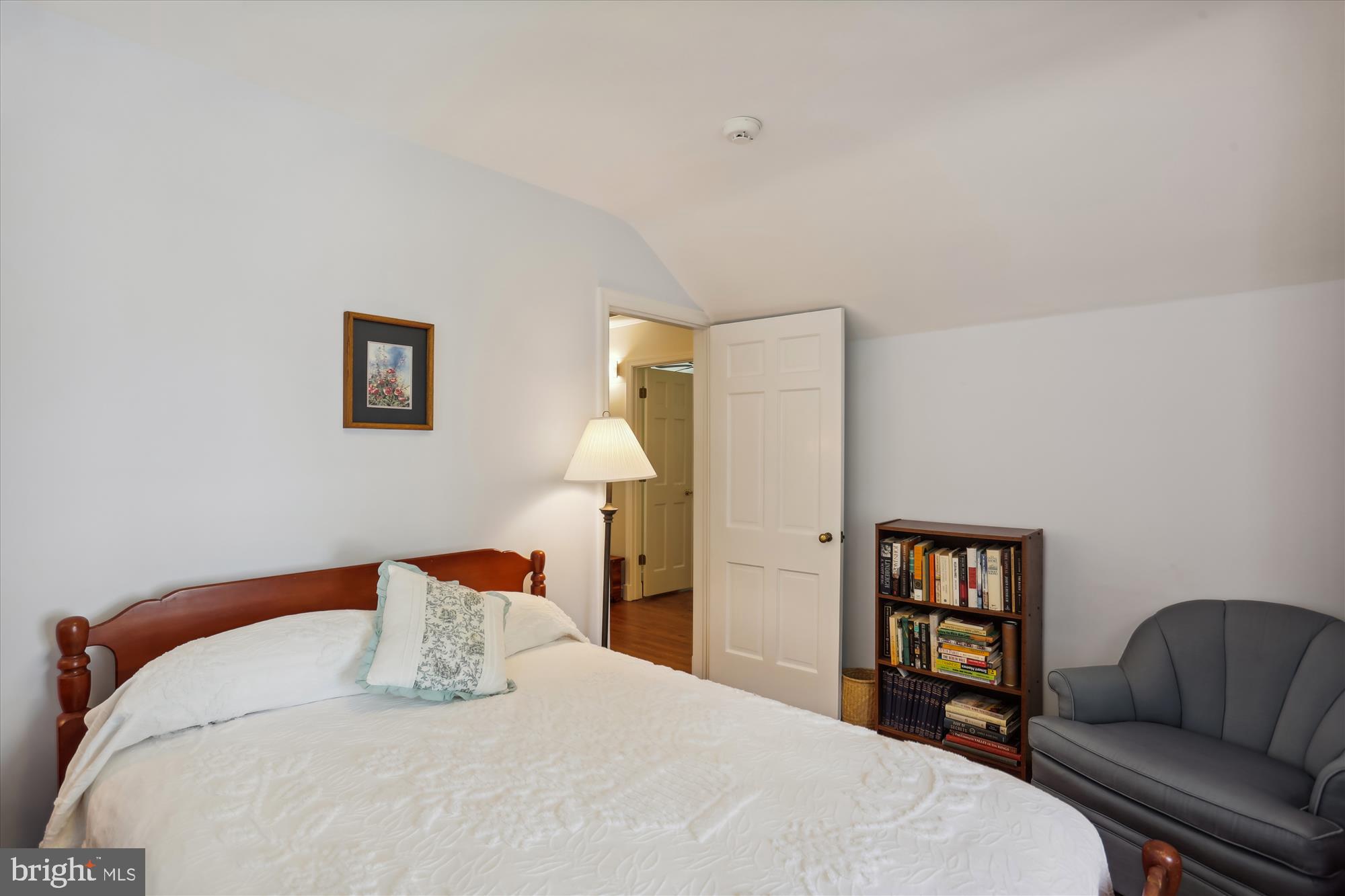 WOODACRES - Residential