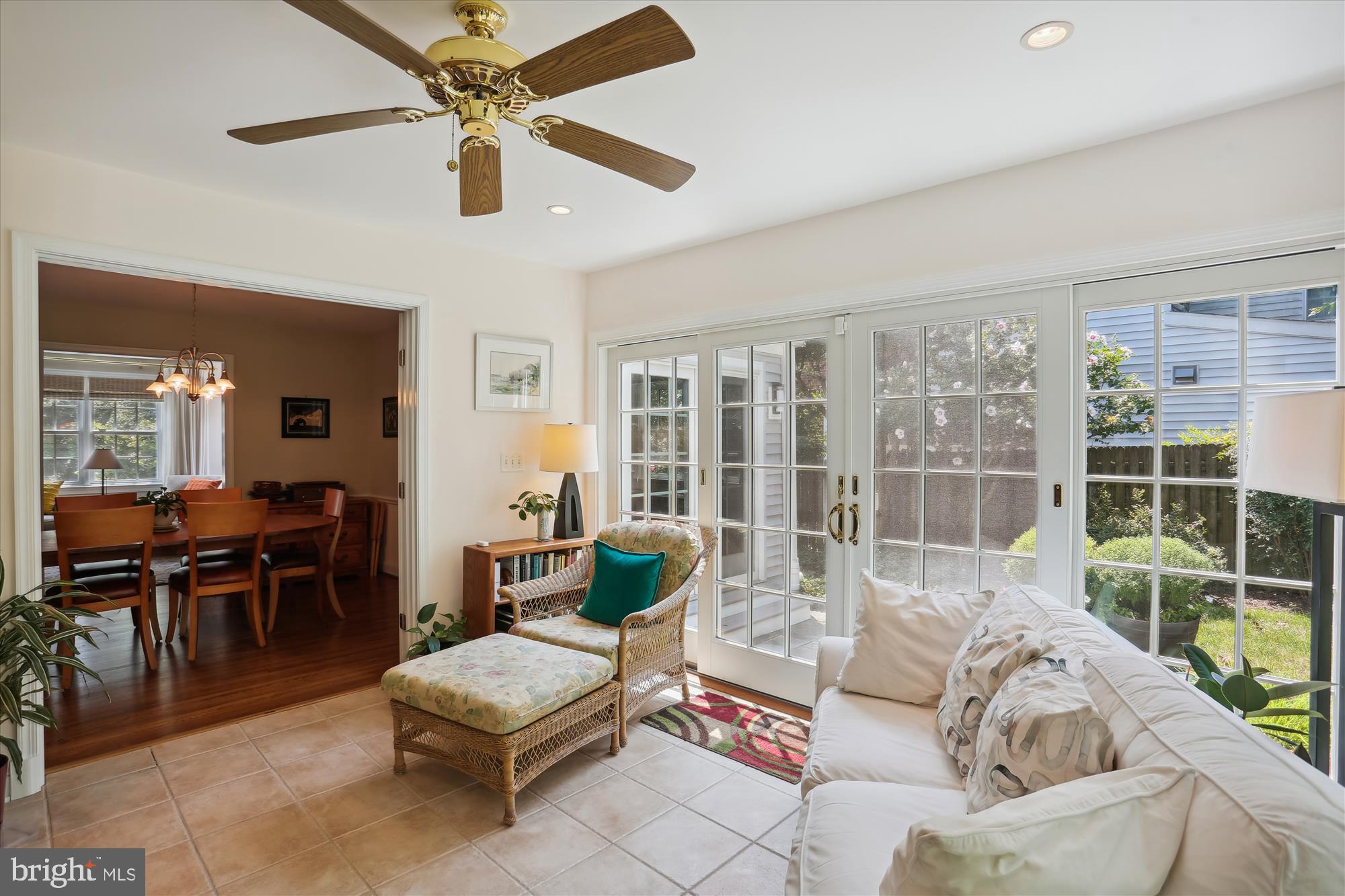 WOODACRES - Residential